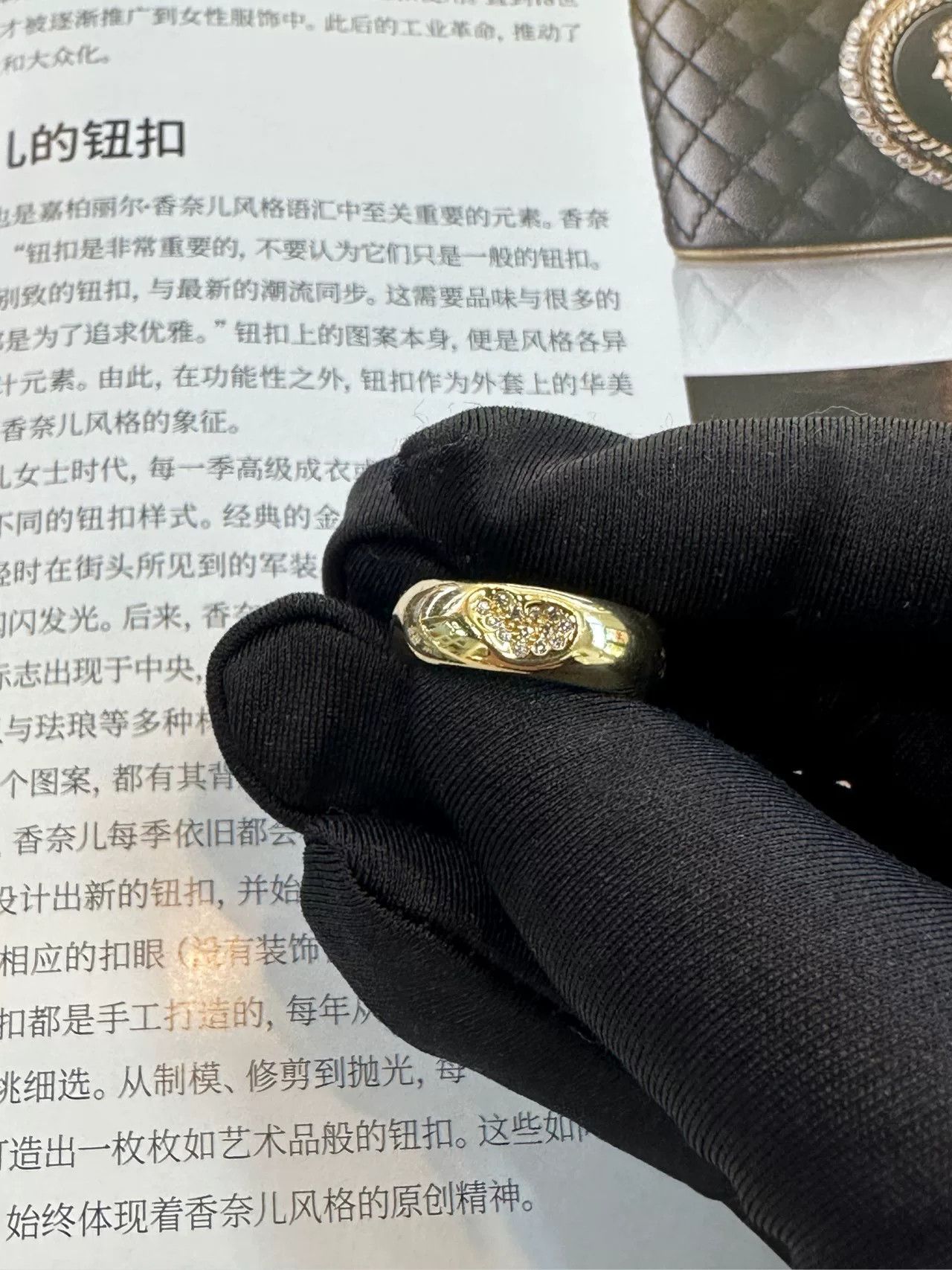 Tiffany & Co. Tiffany 18K Gold Diamond Ring Size 51 Size ONE SIZE - 4 Thumbnail