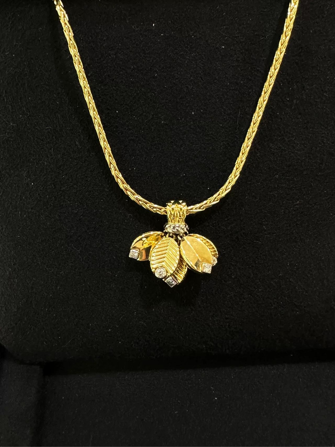 Cartier Cartier Grain de Cafe 18K Gold Necklace Size ONE SIZE - 3 Thumbnail