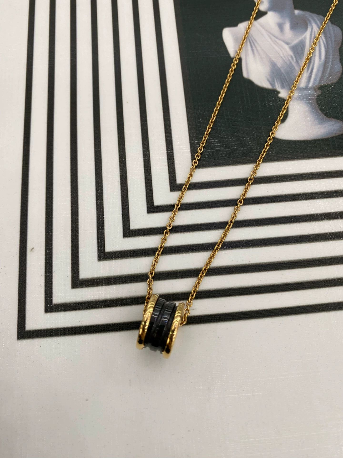 Bvlgari Bulgari Black Ceramic Rose Gold 18k Spring Size ONE SIZE - 3 Thumbnail