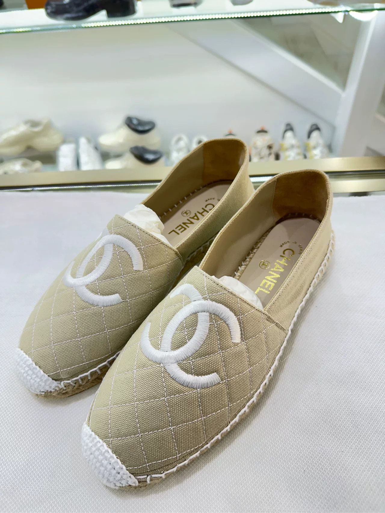 Chanel Chanel Espadrilles Size 40 Size US 9 / IT 39 - 2 Thumbnail