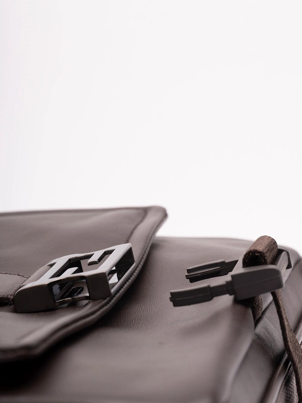Fendi `Fendi Flux` Messenger Bag Size ONE SIZE - 4 Thumbnail