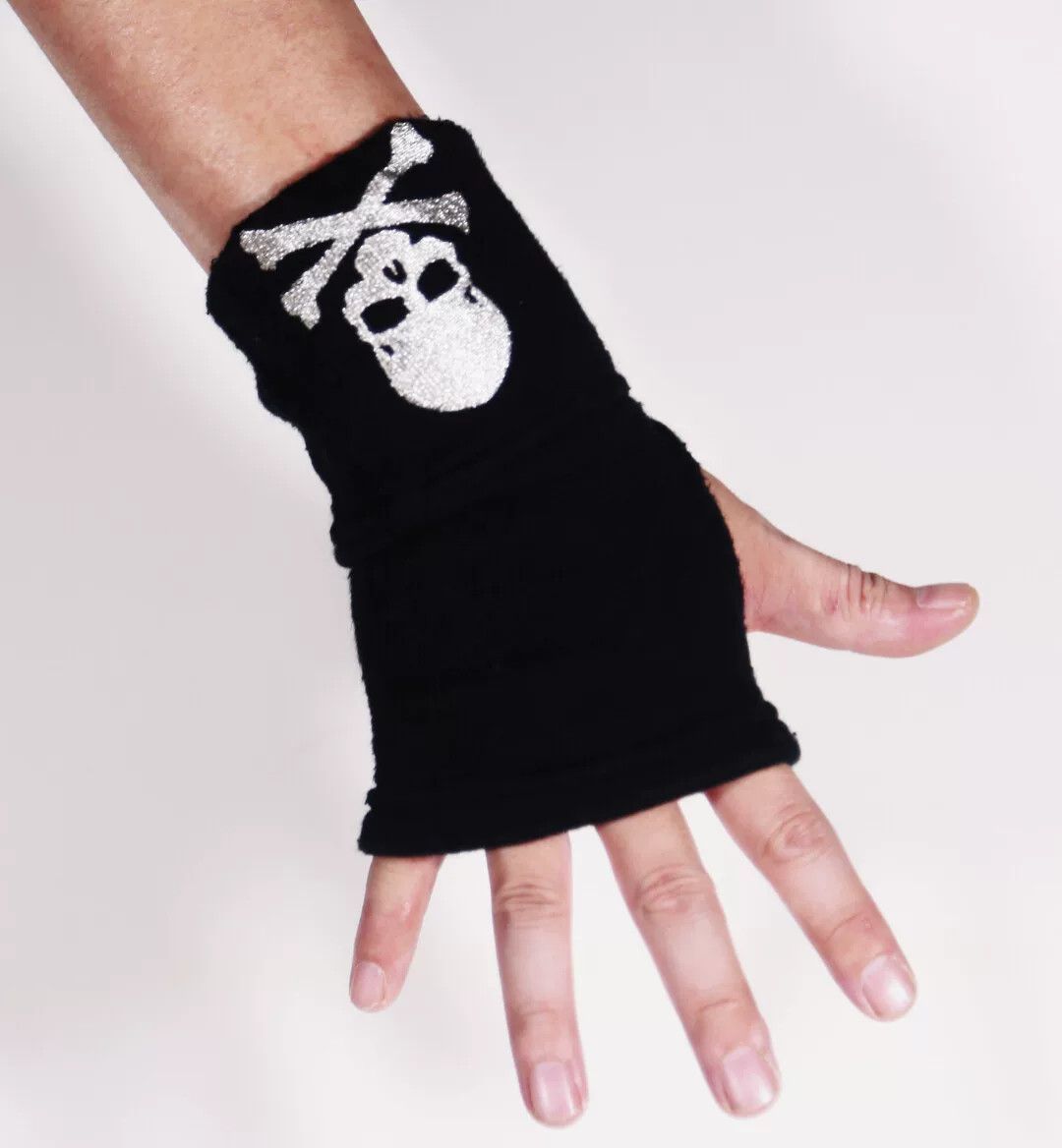 Mastermind Japan mastermind Japan MMJ Skull Embroidery Fingerless Gloves Size ONE SIZE - 5 Thumbnail