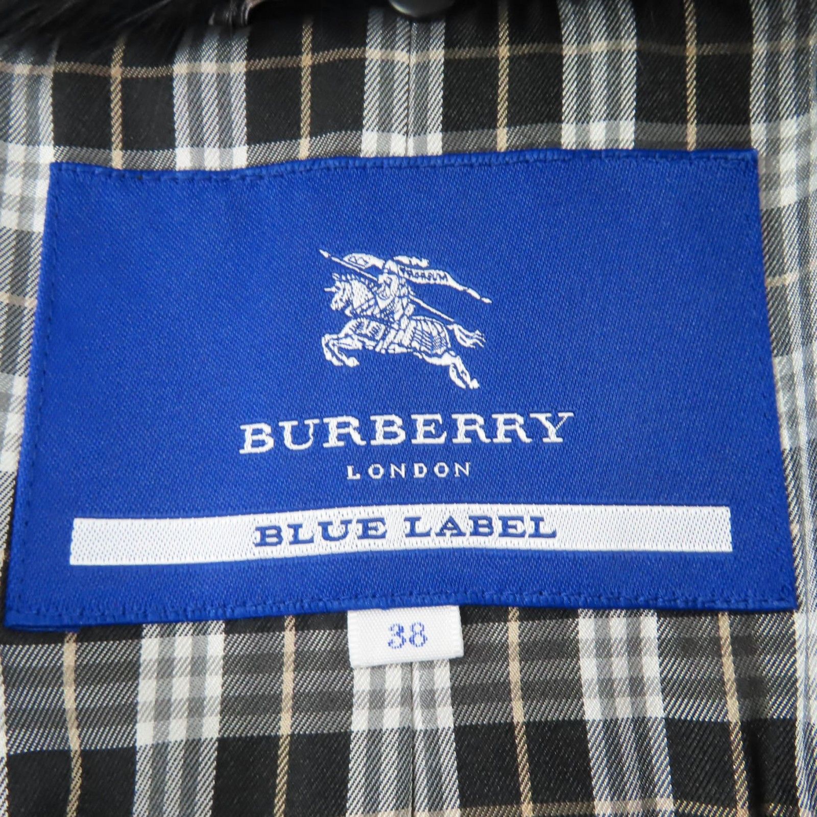 Burberry Burberry Burberry Blue Label Wool Angora Fox Coat Fur Outerwear DUTY FREE for USA Size ONE SIZE - 7 Thumbnail