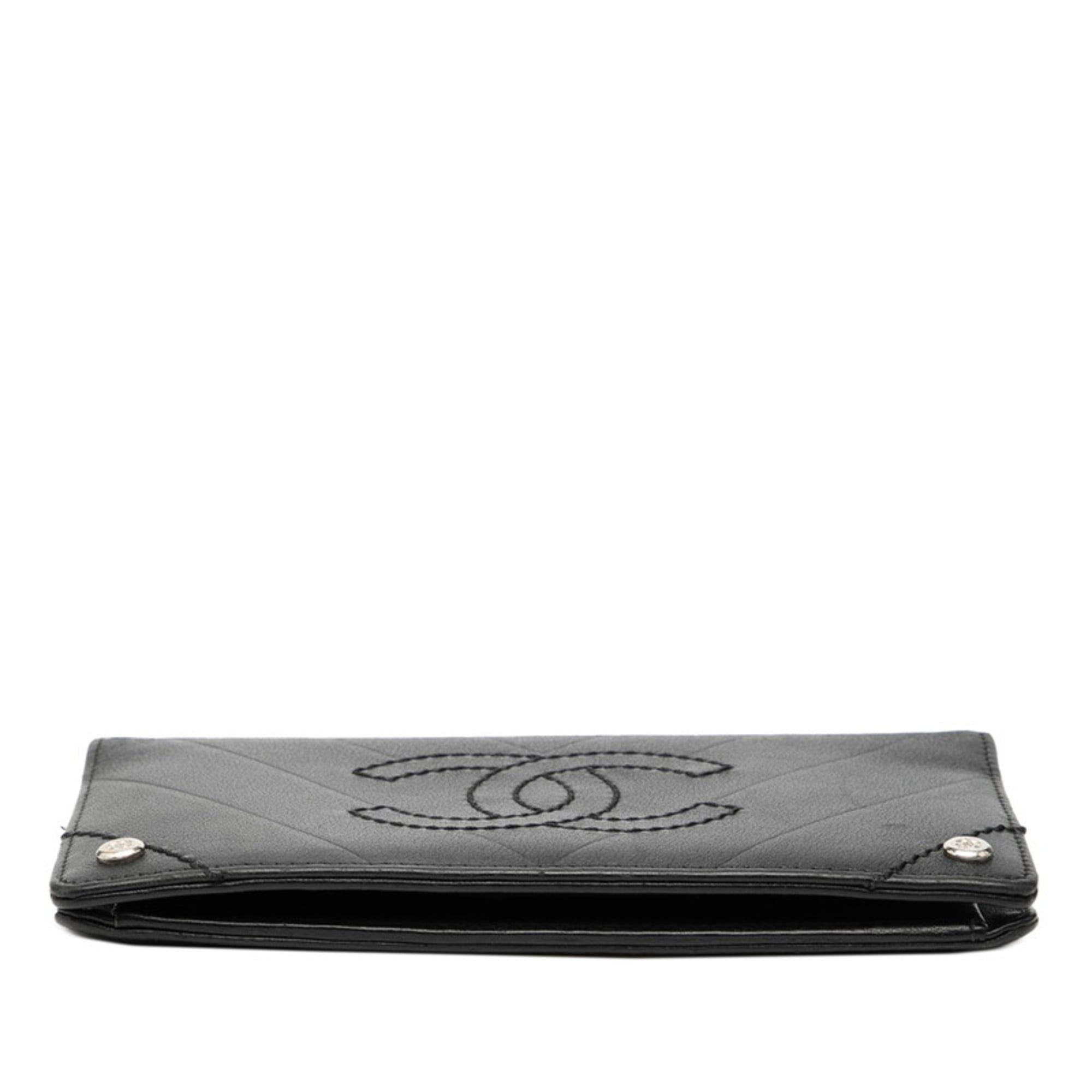 Chanel Chanel V-stitch Coco Mark bifold long wallet in black lambskin for women. Size ONE SIZE - 3 Thumbnail