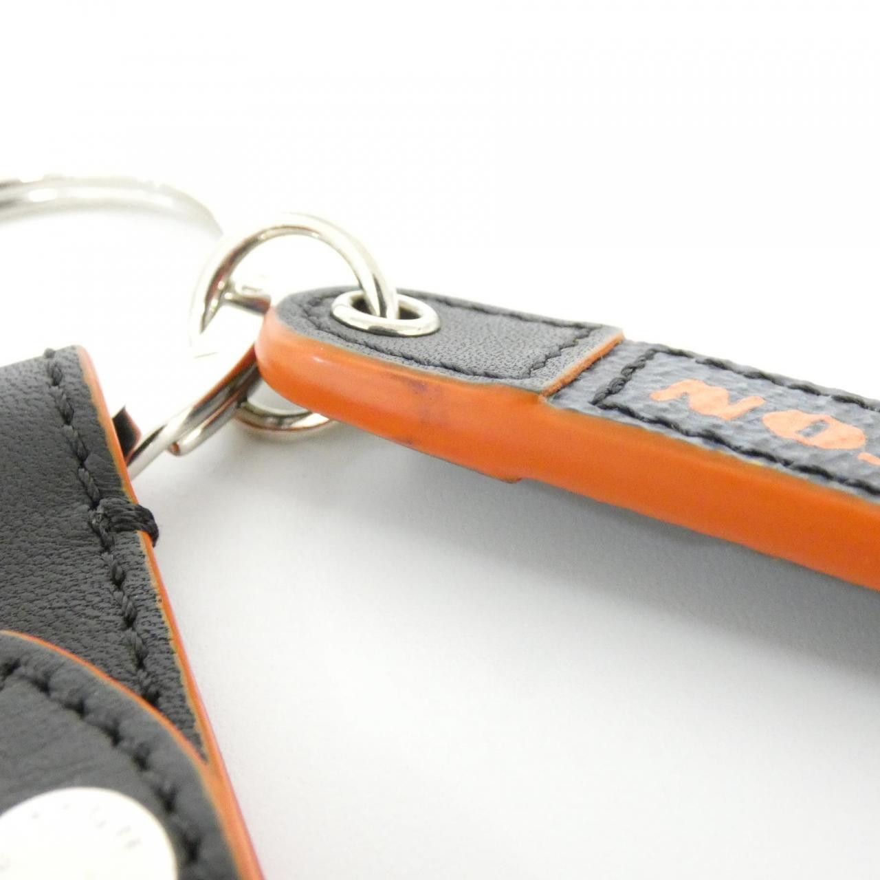 Louis Vuitton Louis Vuitton Louis Vuitton Porte Cle Belt Tab Damier Cobalt Keyring Textile Key Chain M67776 DUTY FREE for USA Size ONE SIZE - 4 Thumbnail