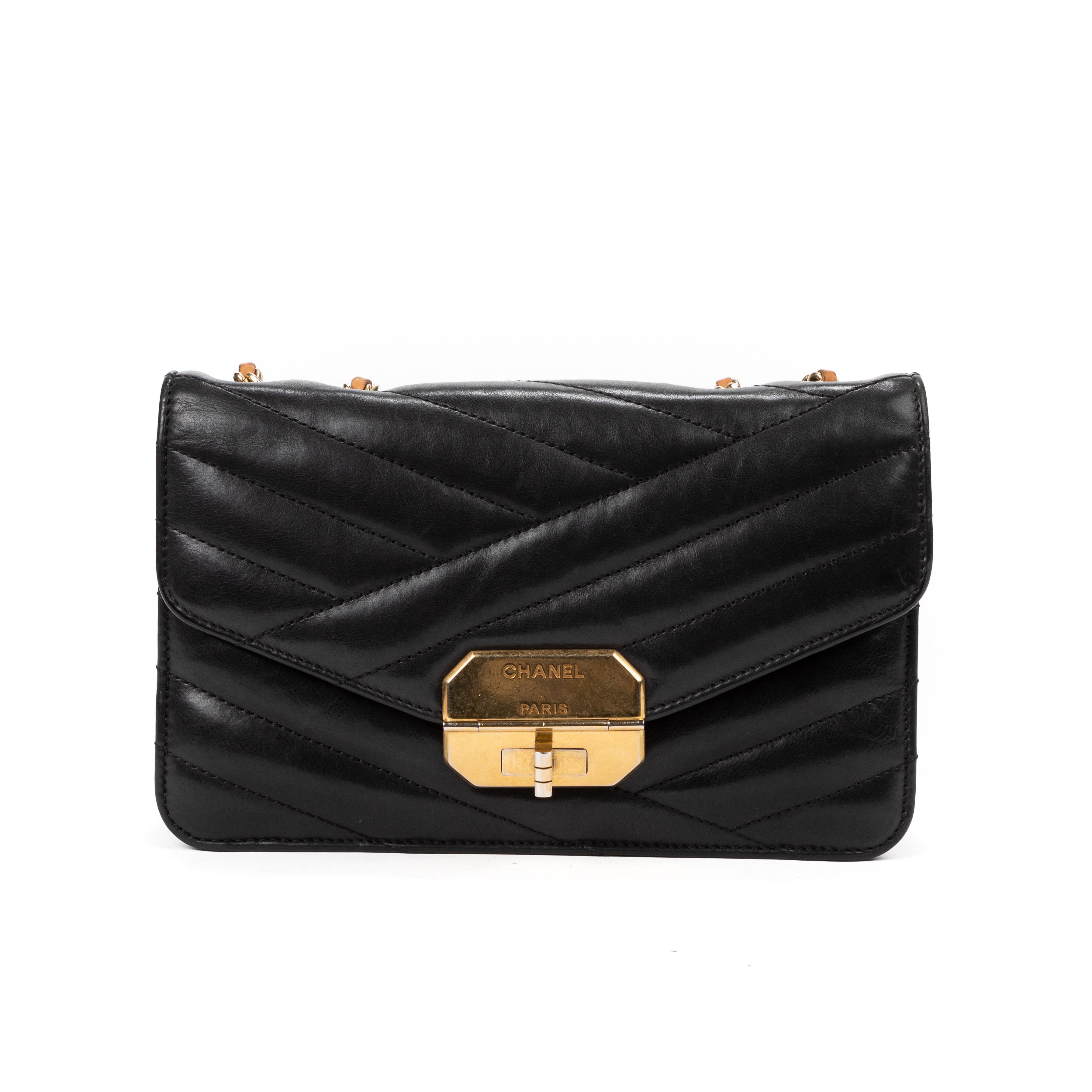 Chanel Gabrielle Flap Small Size ONE SIZE - 2 Thumbnail