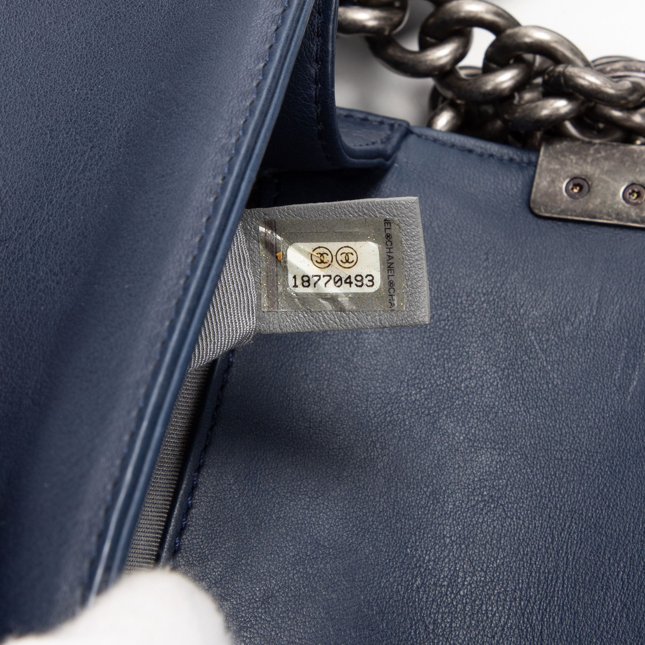Chanel Reverso Boy Medium Size ONE SIZE - 8 Thumbnail