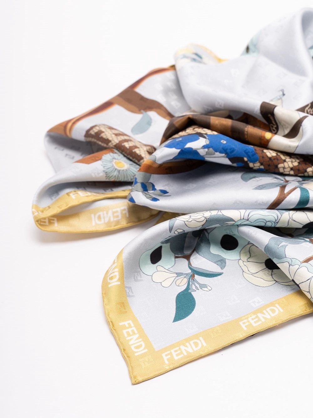Fendi `Fendi Gardening` Print Foulard Size ONE SIZE - 2 Thumbnail
