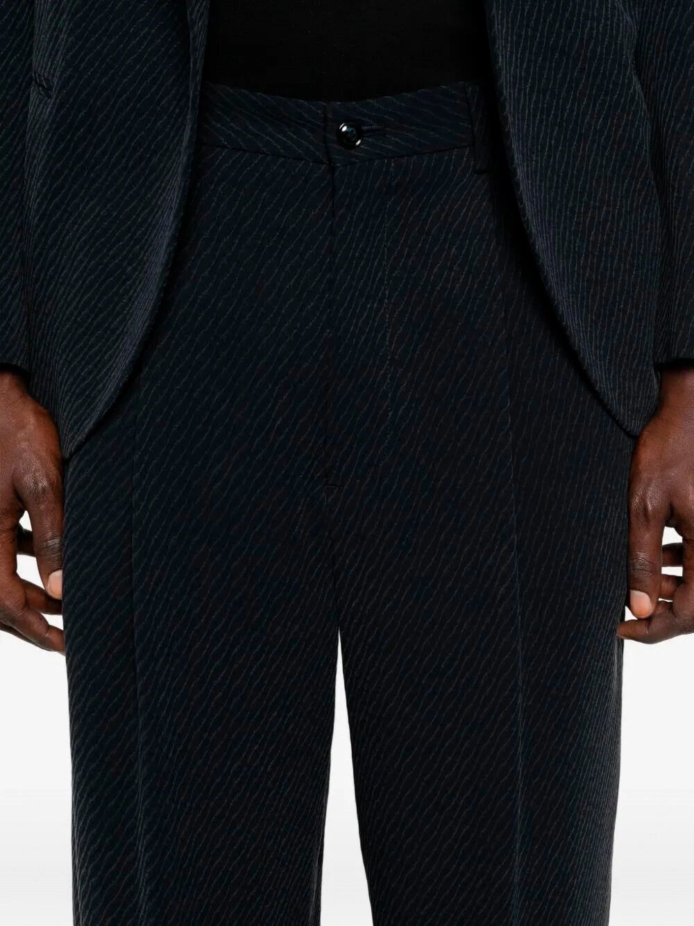 Giorgio Armani Suit Size US M / EU 48-50 / 2 - 4 Thumbnail