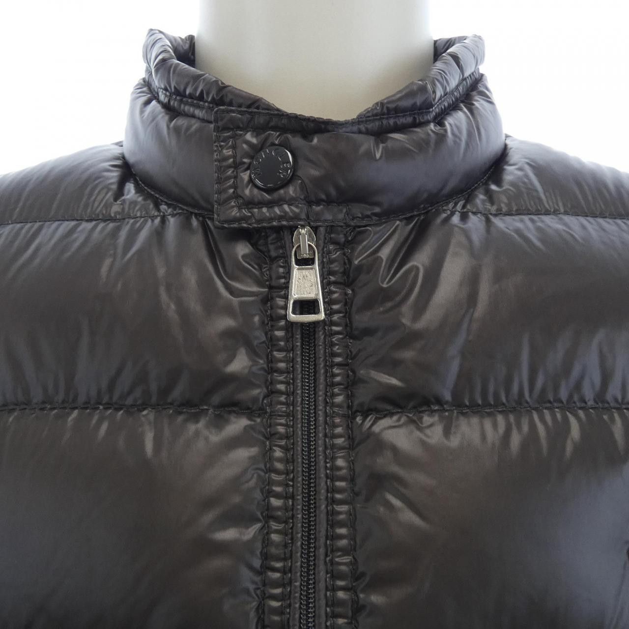 Moncler Moncler Moncler GUI Down Vest Textile Outerwear GUI DUTY FREE for USA Size ONE SIZE - 5 Thumbnail