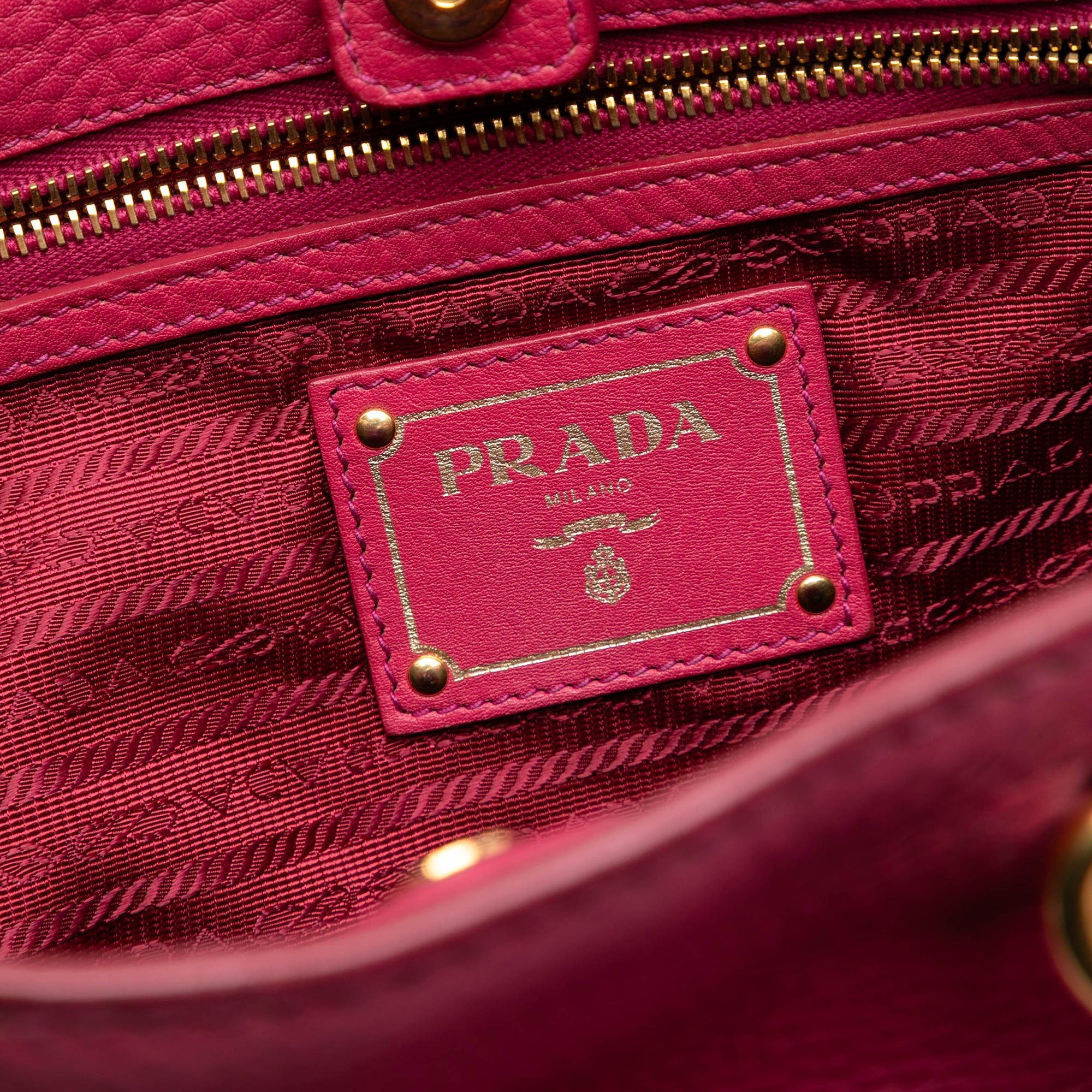 Prada Vitello Daino Embossed Canapa Logo Open Convertible Tote Size ONE SIZE - 5 Thumbnail
