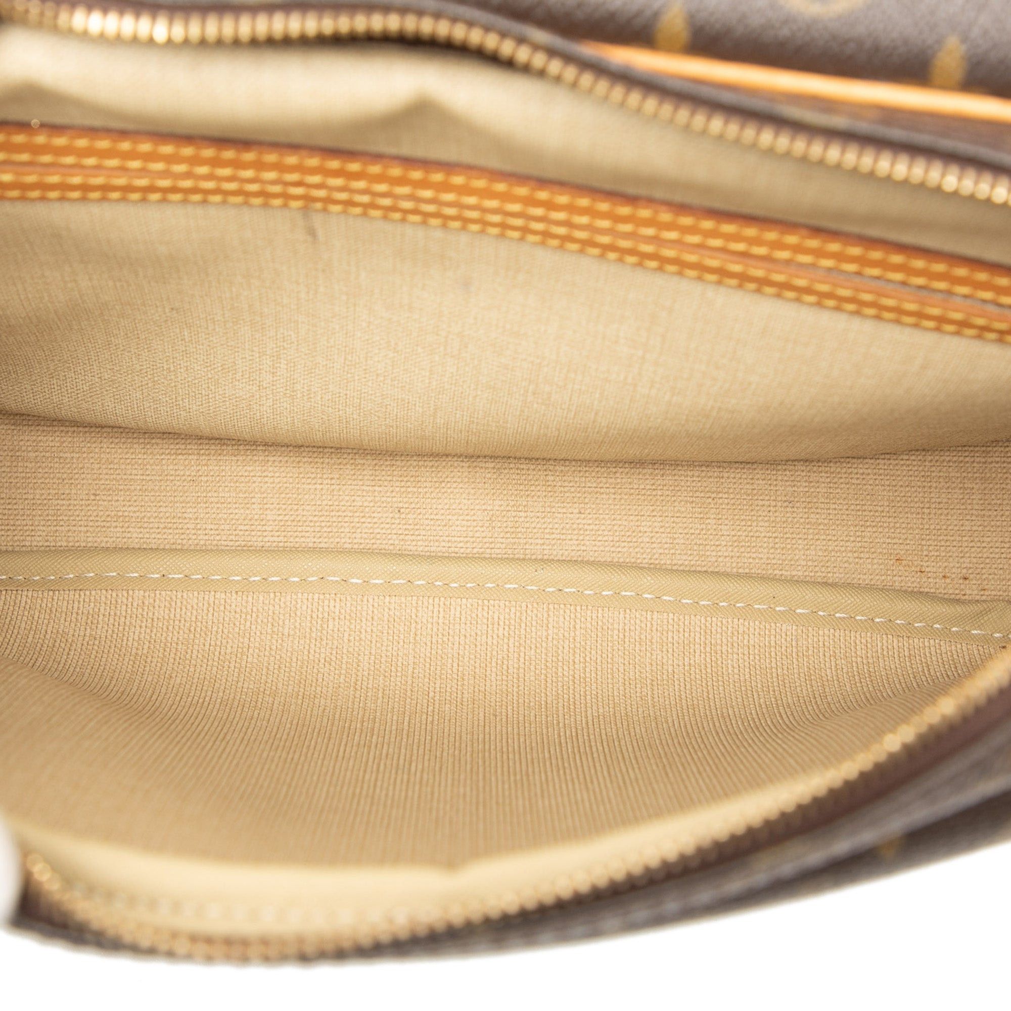 Louis Vuitton Monogram Reporter PM Size ONE SIZE - 4 Thumbnail