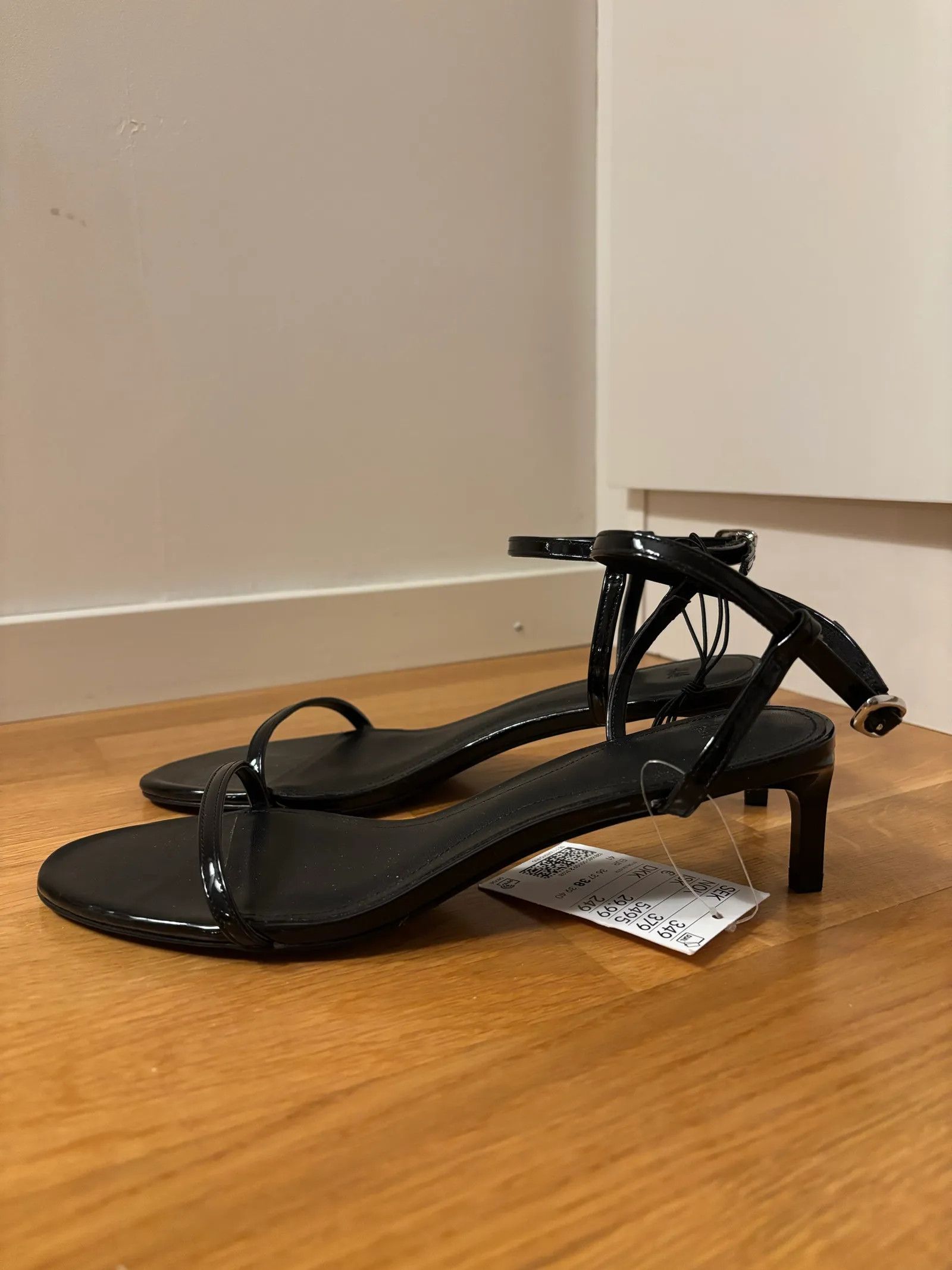 H&M H&M Sandals Size US 8 / IT 38 - 5 Thumbnail