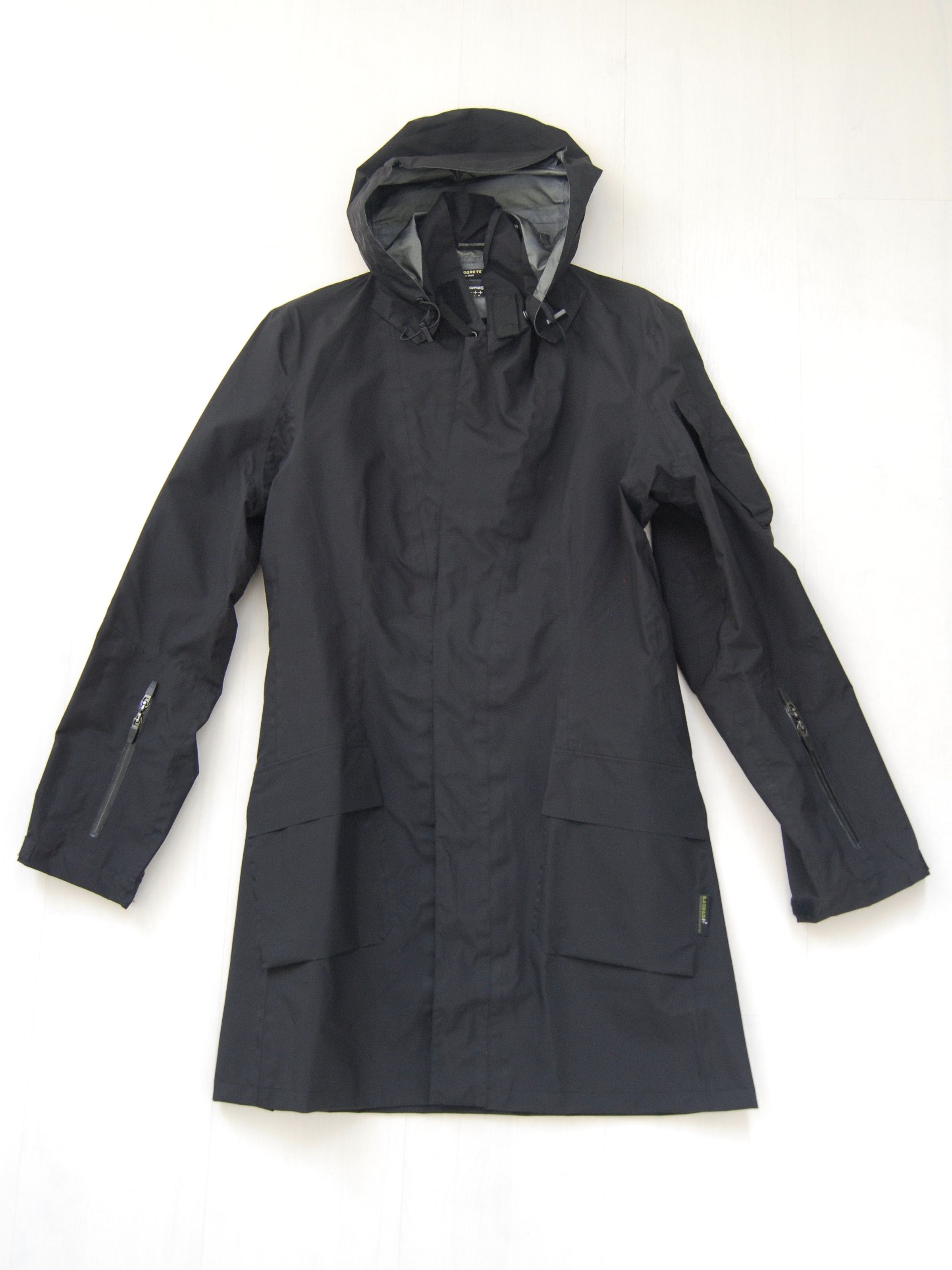 Acronym Acronym ACR-SS-10 GT-J18 Trenchcoat Size S | Grailed