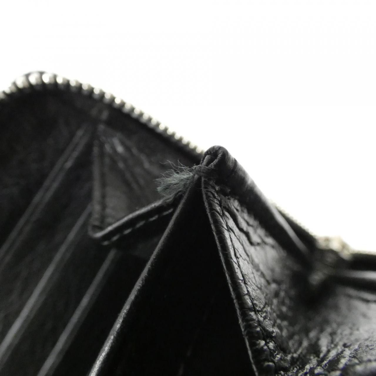 Balenciaga Balenciaga Balenciaga Leather Long Wallet Leather Long Wallet 443655 0FE4N DUTY FREE for USA Size ONE SIZE - 8 Thumbnail