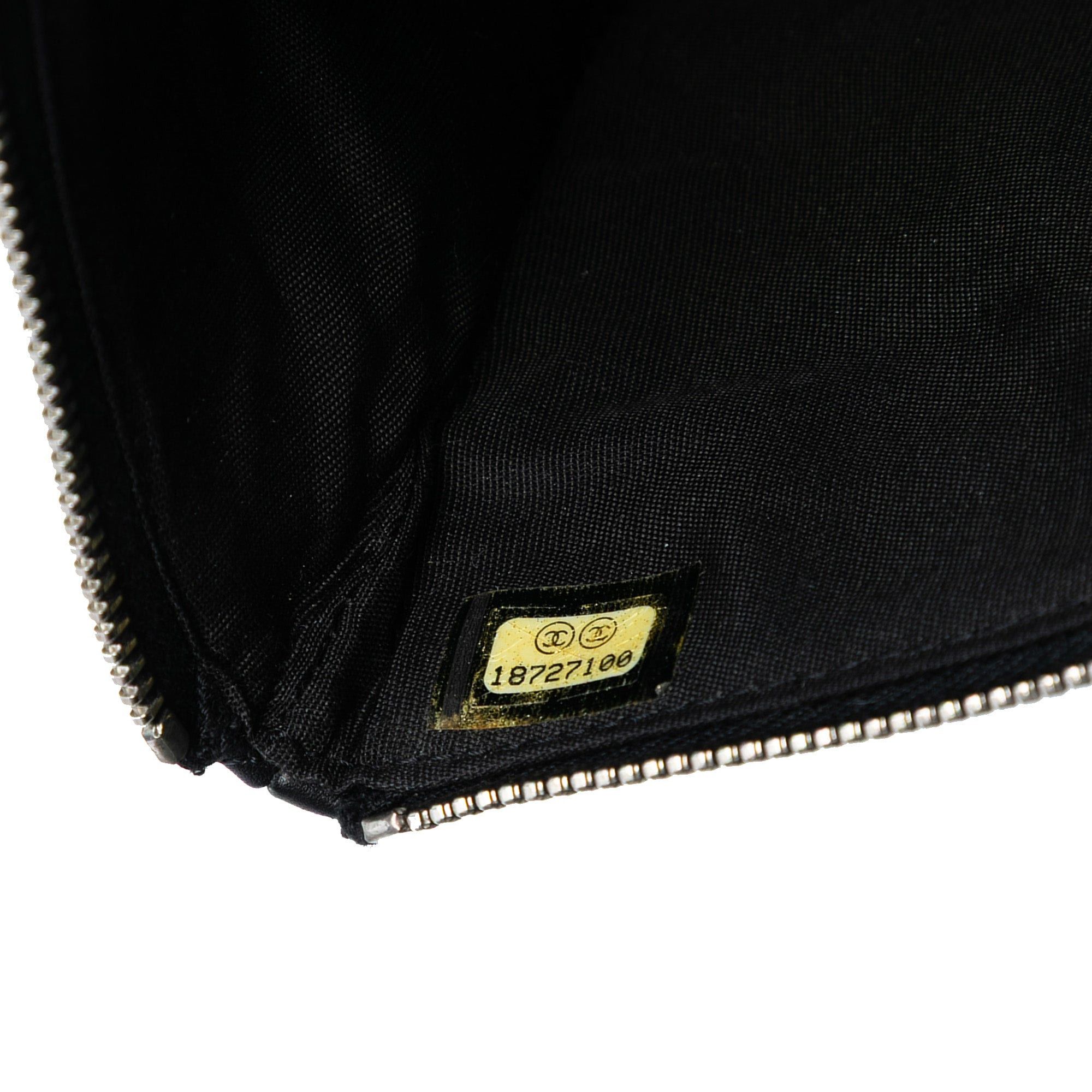 Chanel CC Quilted Lambskin Multi Zip Clutch Size ONE SIZE - 6 Thumbnail