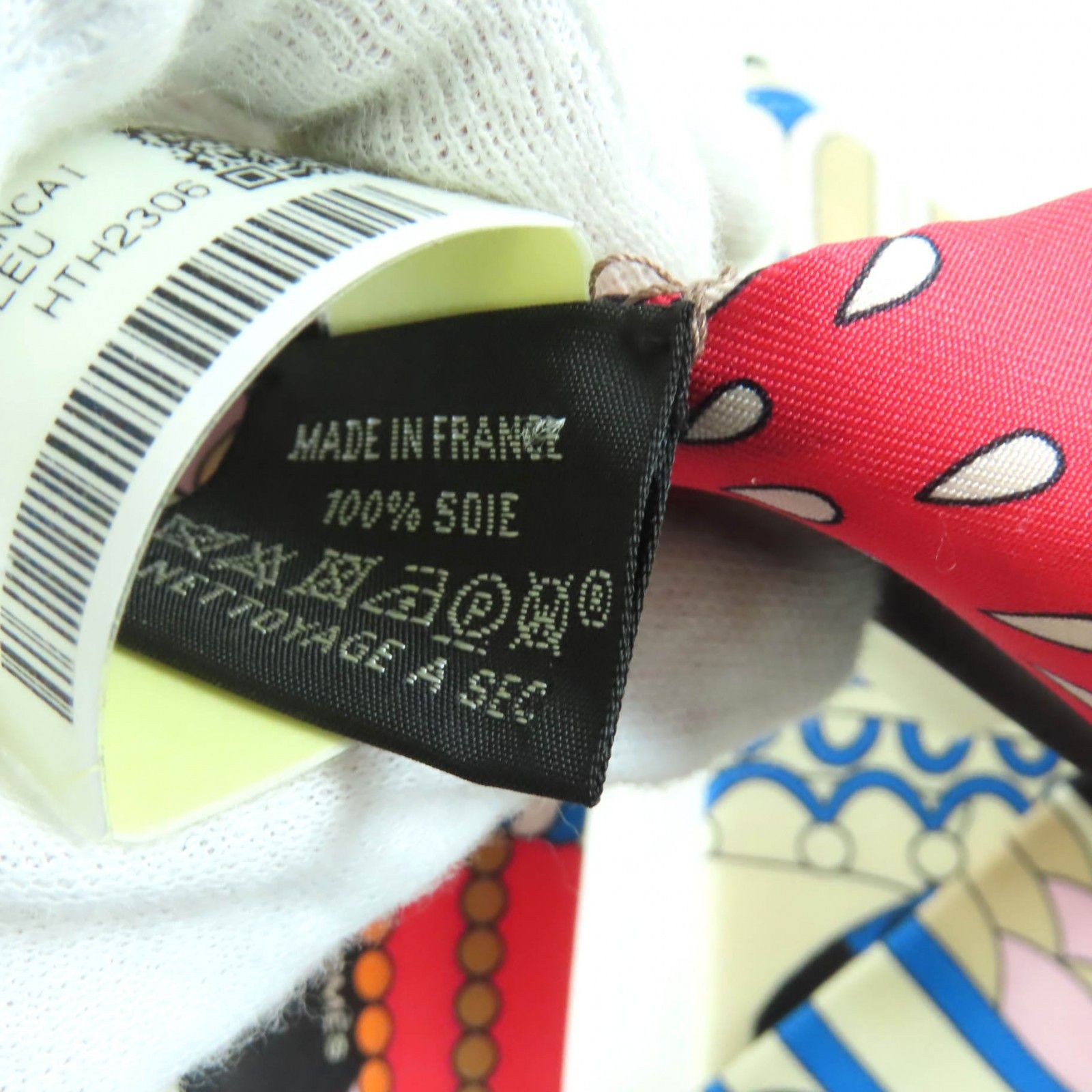 Hermes Hermes Hermès La Patisserie Francaise Twilly Charms Silk Scarf Textile Scarf DUTY FREE for USA Size ONE SIZE - 7 Thumbnail