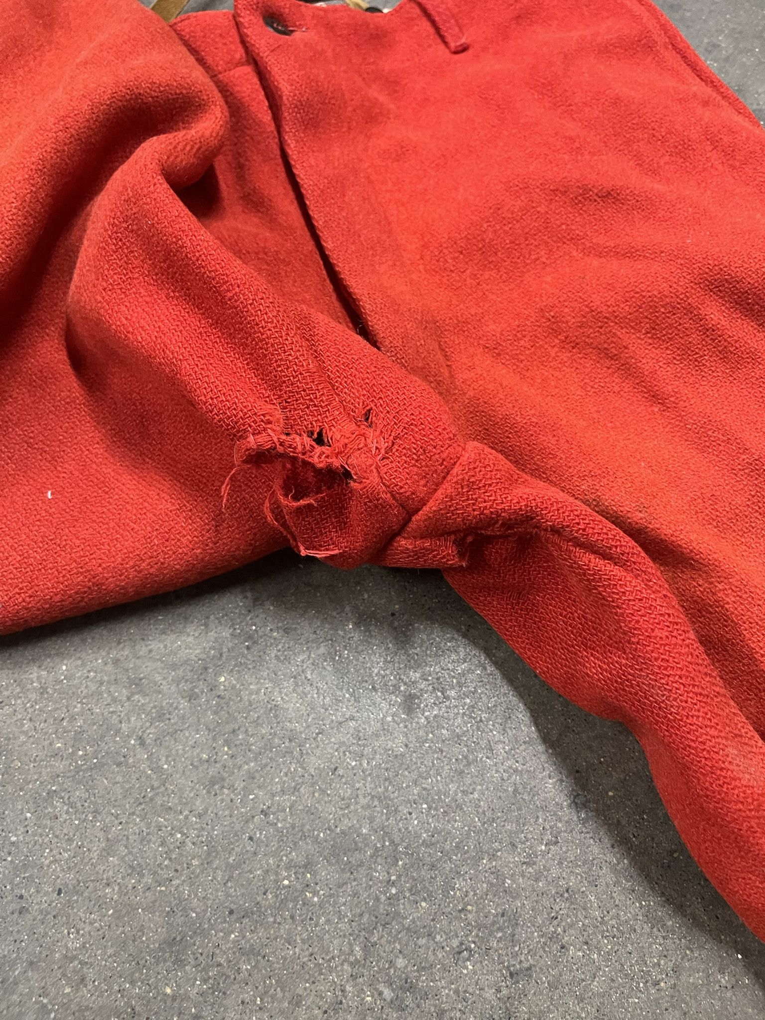 Vintage × Woolrich Woolen Mills Vintage 1960s Distressed Red Wool Trousers With Suspenders Size 41 Size US 41 - 2 Thumbnail