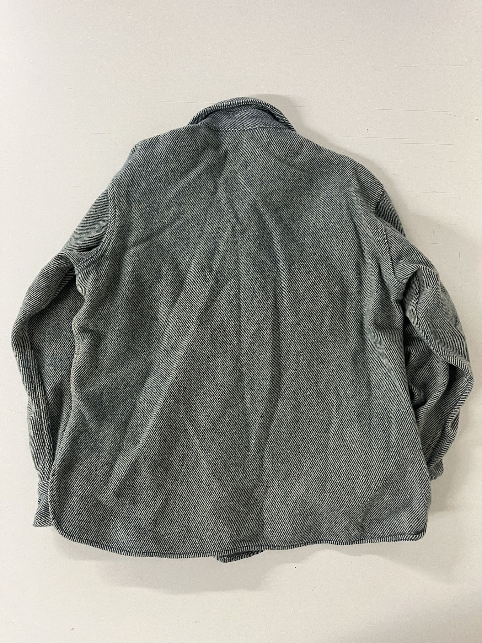 Flannel × Vintage × Woolrich Woolen Mills Vintage 1990s Woolrich Thick Wool Overshirt Flannel Size L Size US L / EU 52-54 / 3 - 3 Thumbnail