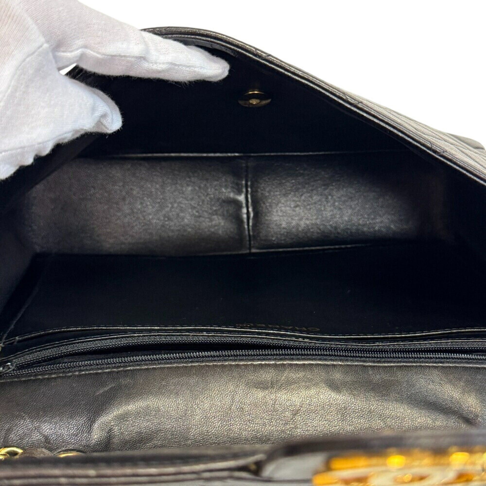 Chanel CHANEL Deca Matelasse Shoulder Bag in Black Size ONE SIZE - 7 Thumbnail