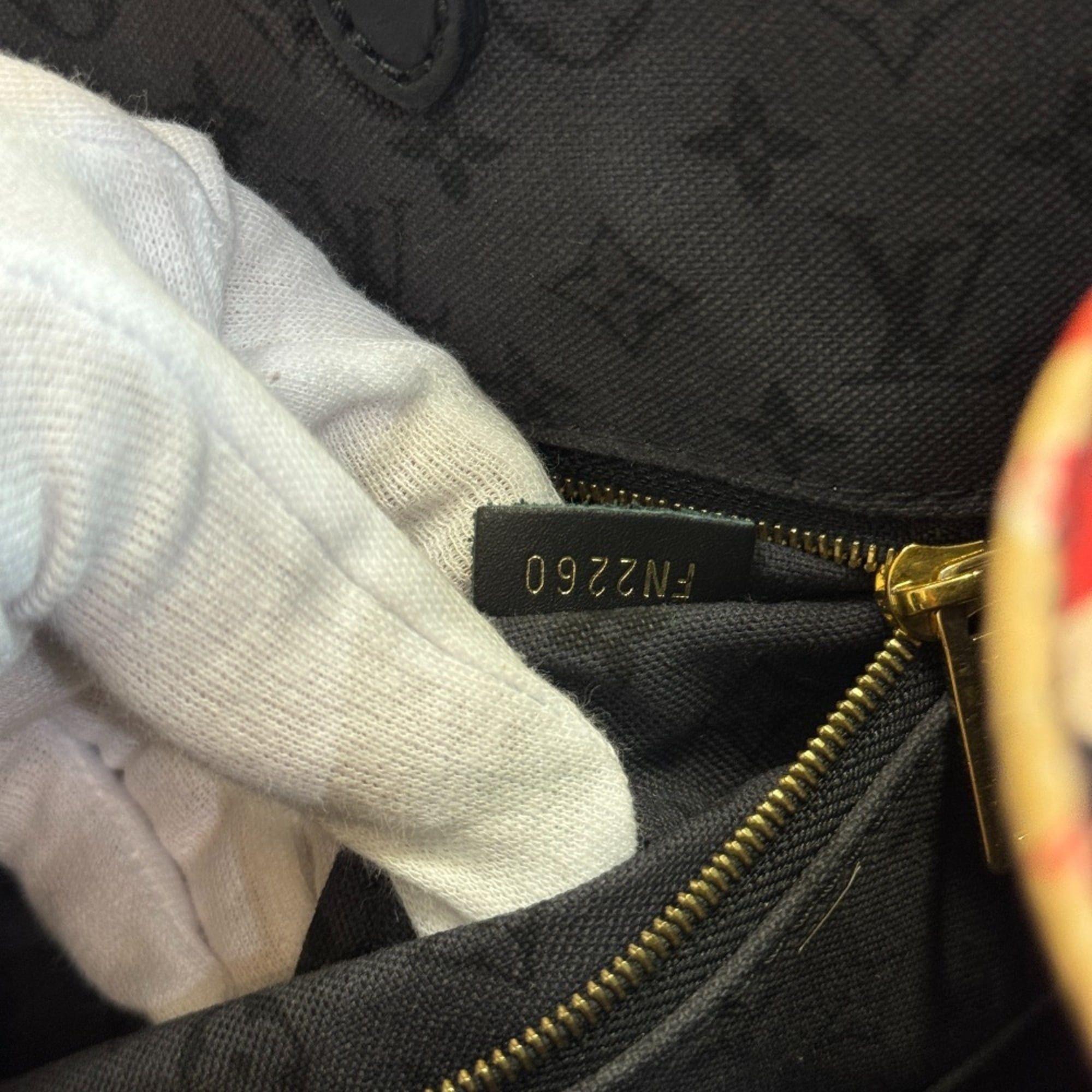 Louis Vuitton Louis Vuitton M45358 On the Go GM Shoulder Handbag LV Crafty Tote Bag Multicolor Size ONE SIZE - 13 Thumbnail