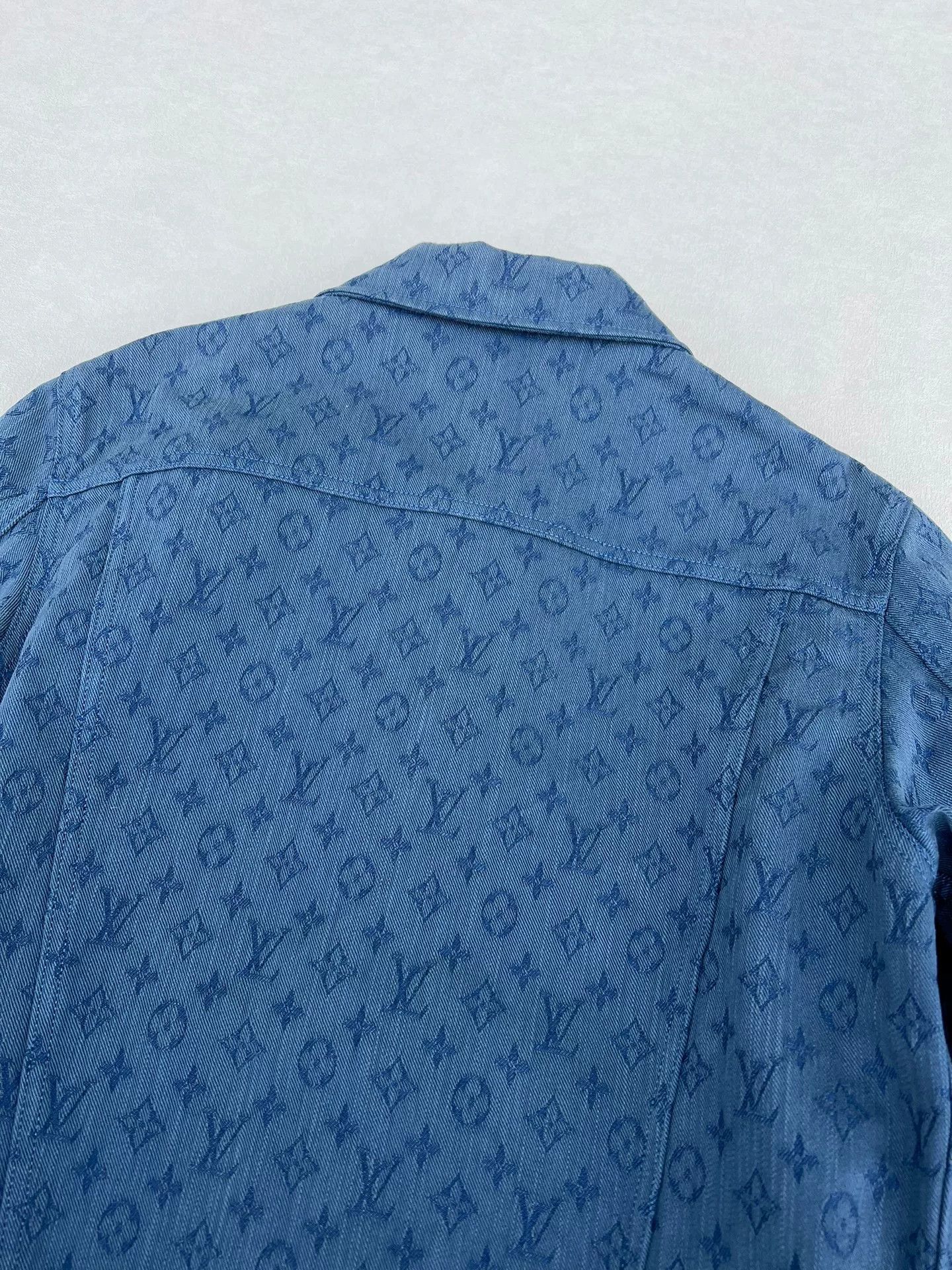 Louis Vuitton Louis Vuitton All-Over Print Denim Jacket Size US S / EU 44-46 / 1 - 5 Thumbnail