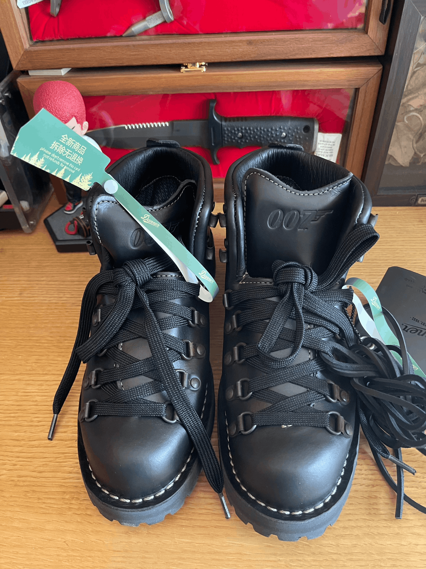 Danner Danner 007 60th Anniversary Mountain 600 Boots Size US 7.5 / EU 40-41 - 2 Thumbnail
