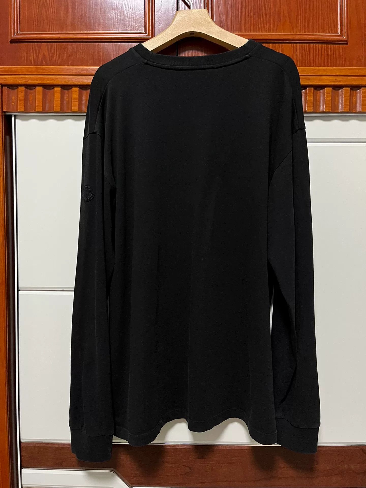 Moncler Moncler Long-Sleeve Big Logo T-Shirt Size US XL / EU 56 / 4 - 2 Thumbnail