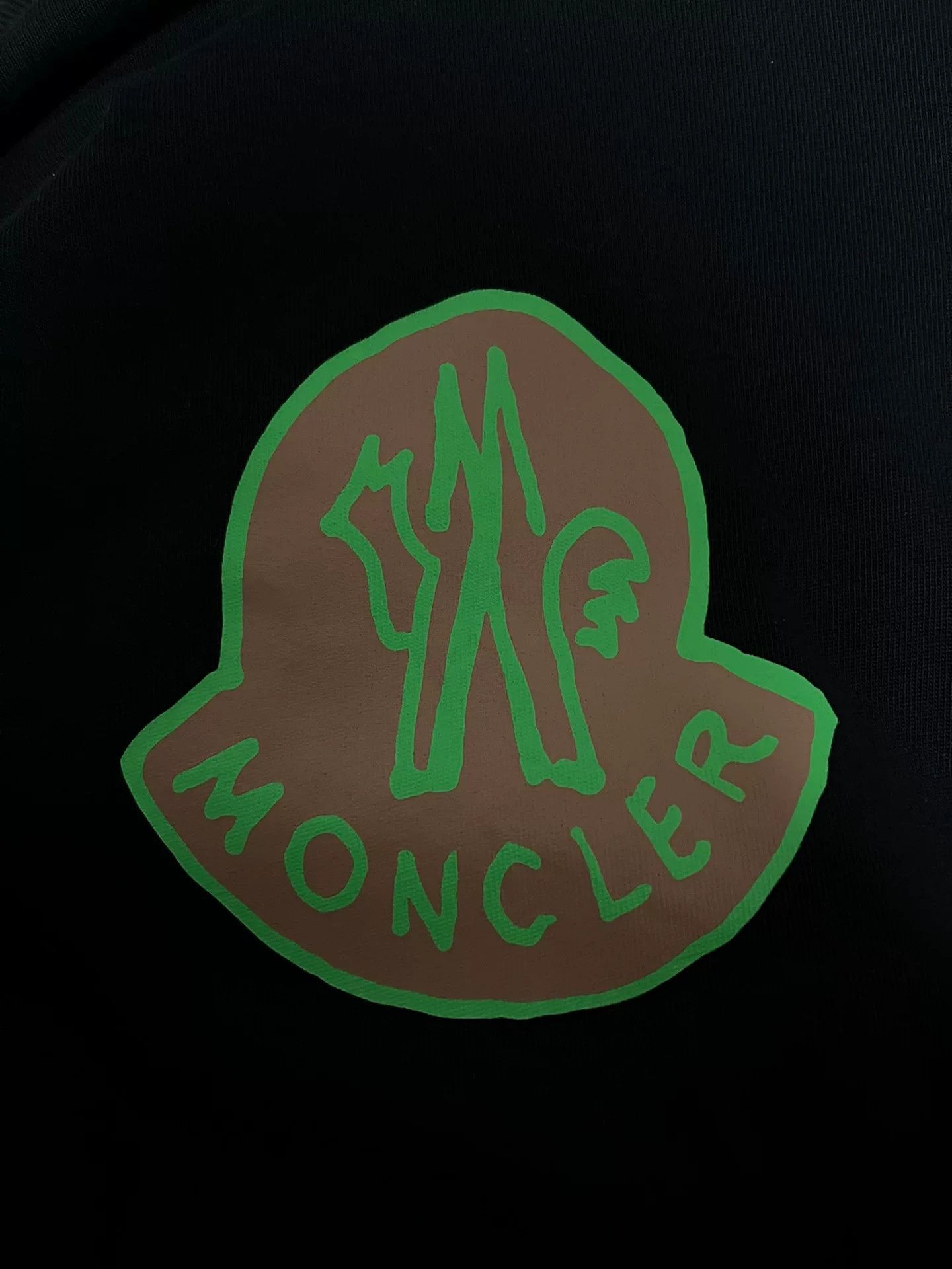 Moncler Moncler Long-Sleeve Big Logo T-Shirt Size US XL / EU 56 / 4 - 4 Thumbnail