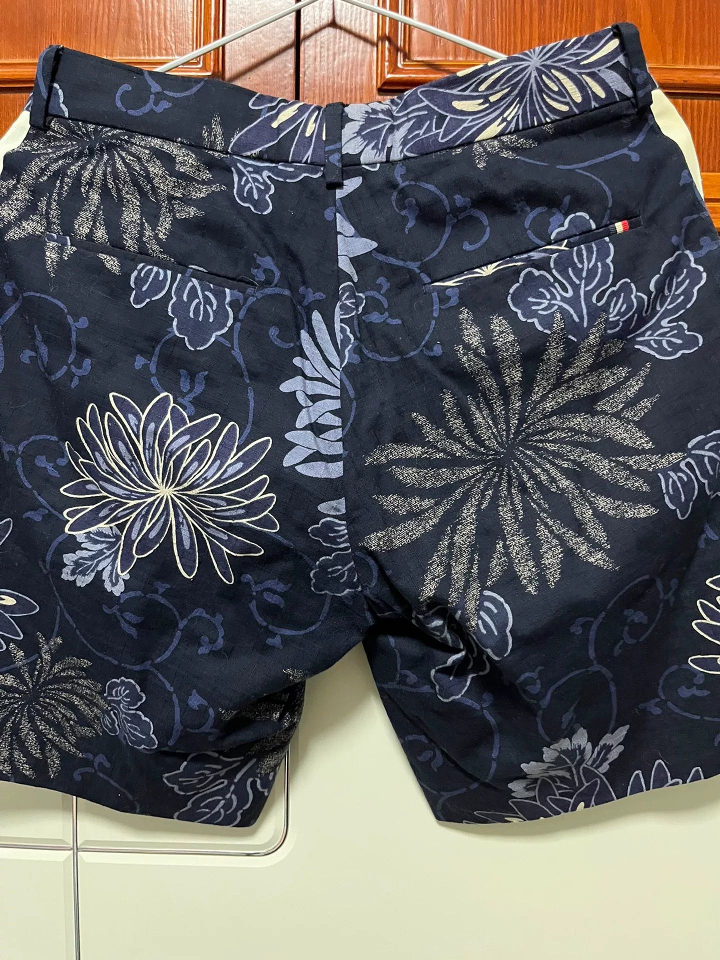 Moncler Moncler Men's Blue Camo Casual Shorts Size US 34 / EU 50 - 5 Thumbnail