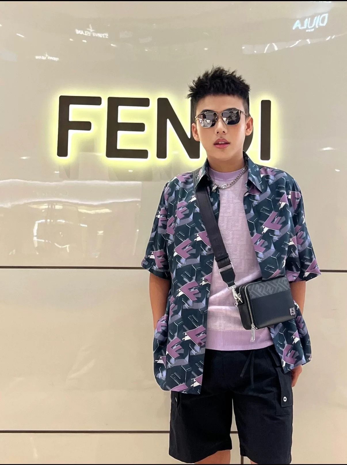 Fendi Fendi All-Over Print Silk Shirt Size US XS / EU 42 / 0 - 6 Thumbnail