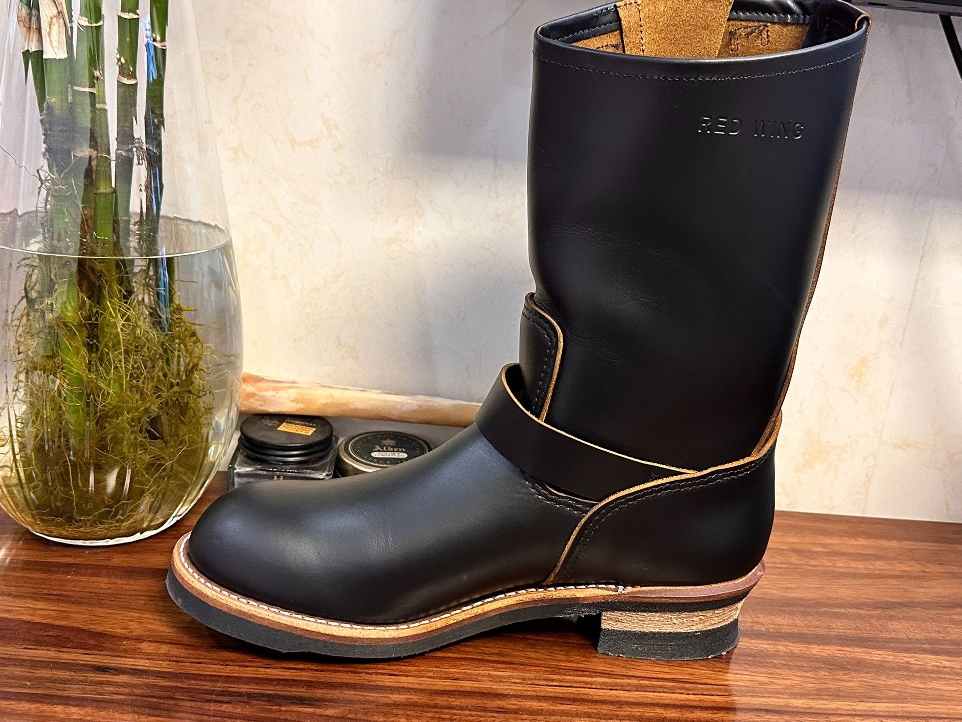 Red Wing Red Wing 2966 Engineer Boots Size US 9 / EU 42 - 3 Thumbnail