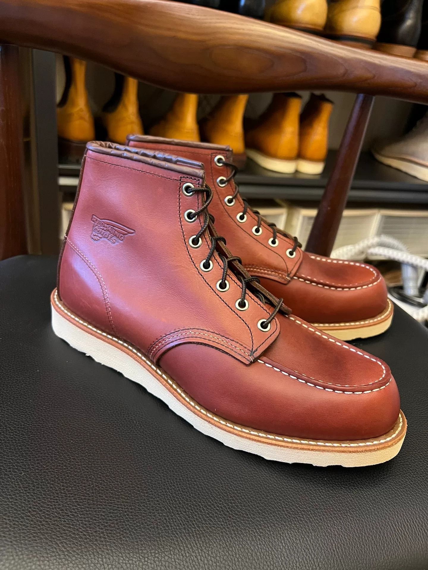 Red Wing Red Wing 9106 Stamp Version Size US 11 / EU 44 - 2 Thumbnail