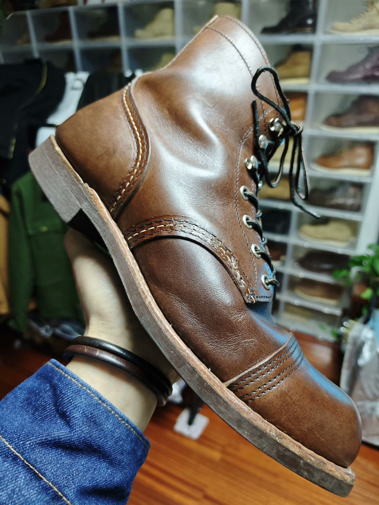 Red Wing Red Wing 8111 Boots Size US 9.5 / EU 42-43 - 5 Thumbnail