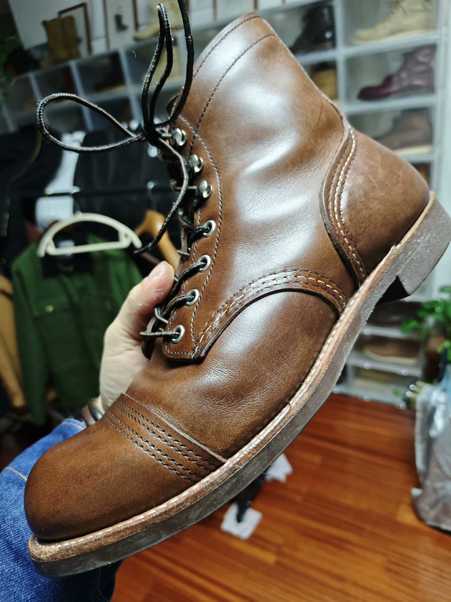 Red Wing Red Wing 8111 Boots Size US 9.5 / EU 42-43 - 3 Thumbnail