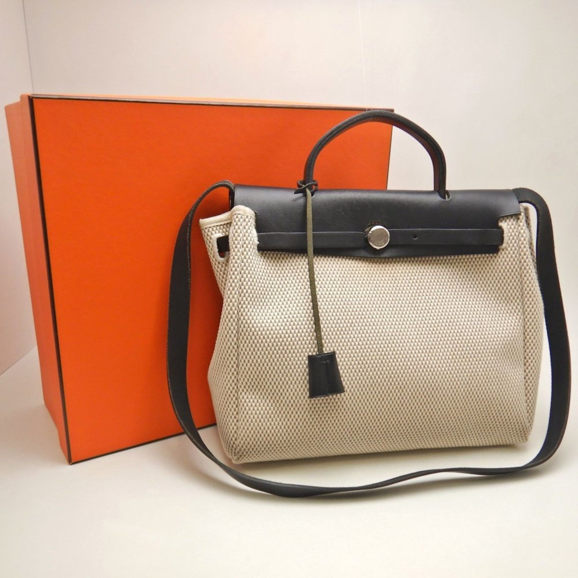 HERMES Hermès Airbag PM 038465CB Handbag Toile GM Natural Black Women's 253598