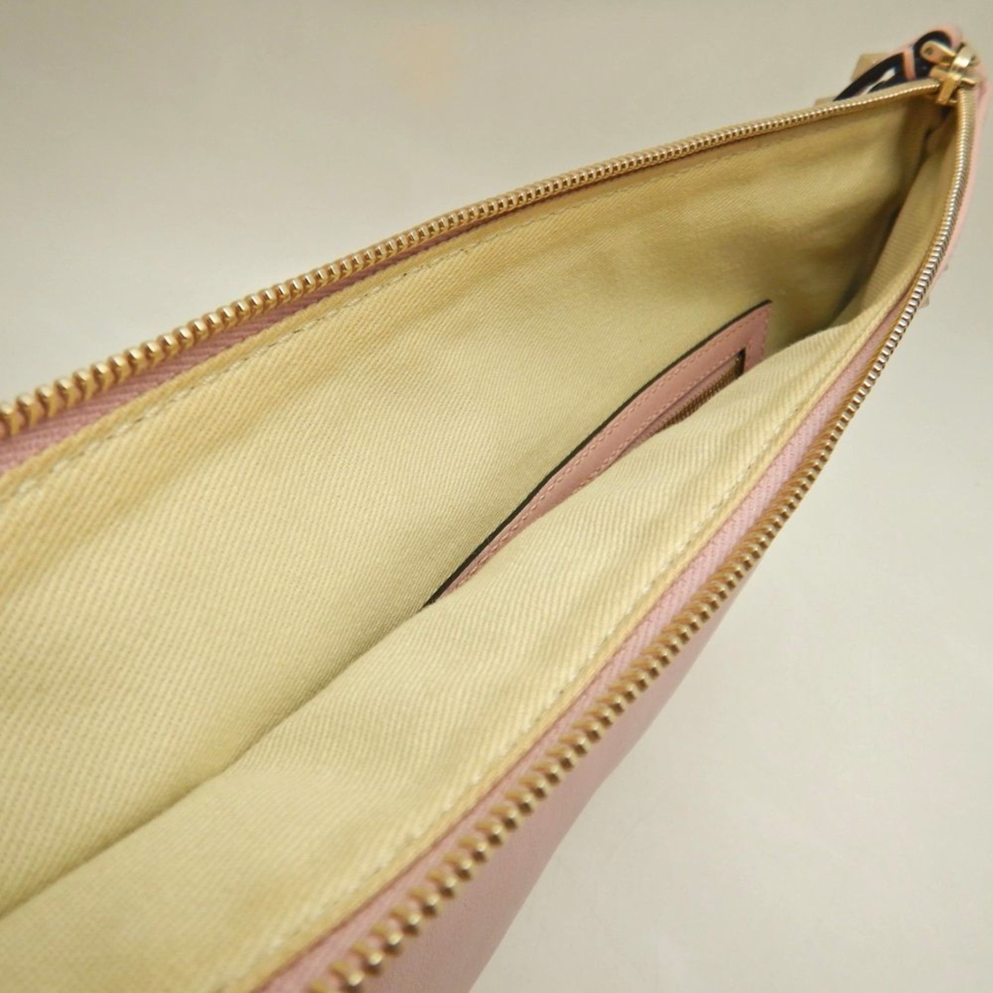 Valentino VALENTINO Rockstud Lambskin Clutch Bag, Pink, Women's, 253595 Size ONE SIZE - 14 Thumbnail