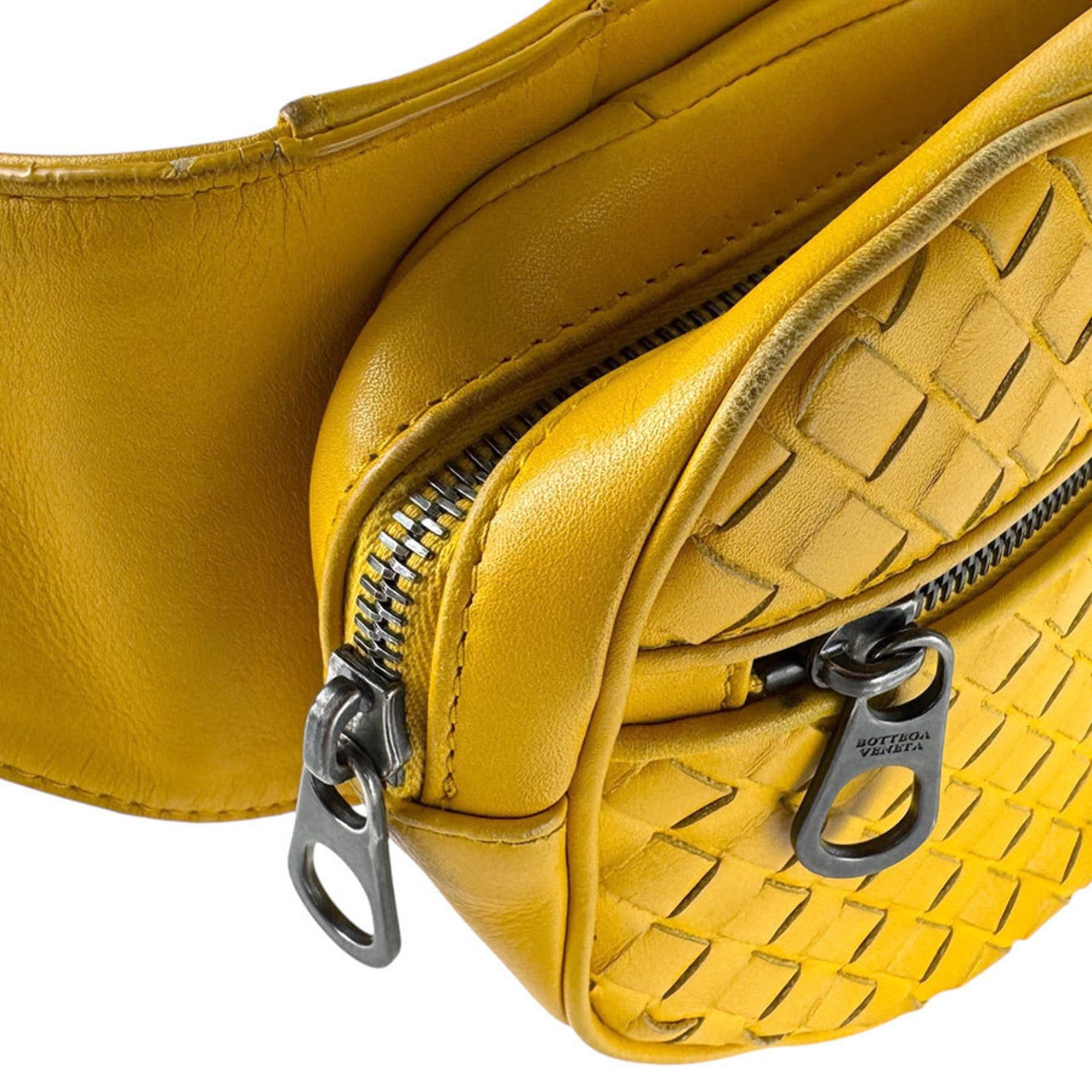 Bottega Veneta Bottega Veneta waist bag in yellow intrecciato leather for men and women. Free shipping. Z8842 Size ONE SIZE - 6 Thumbnail