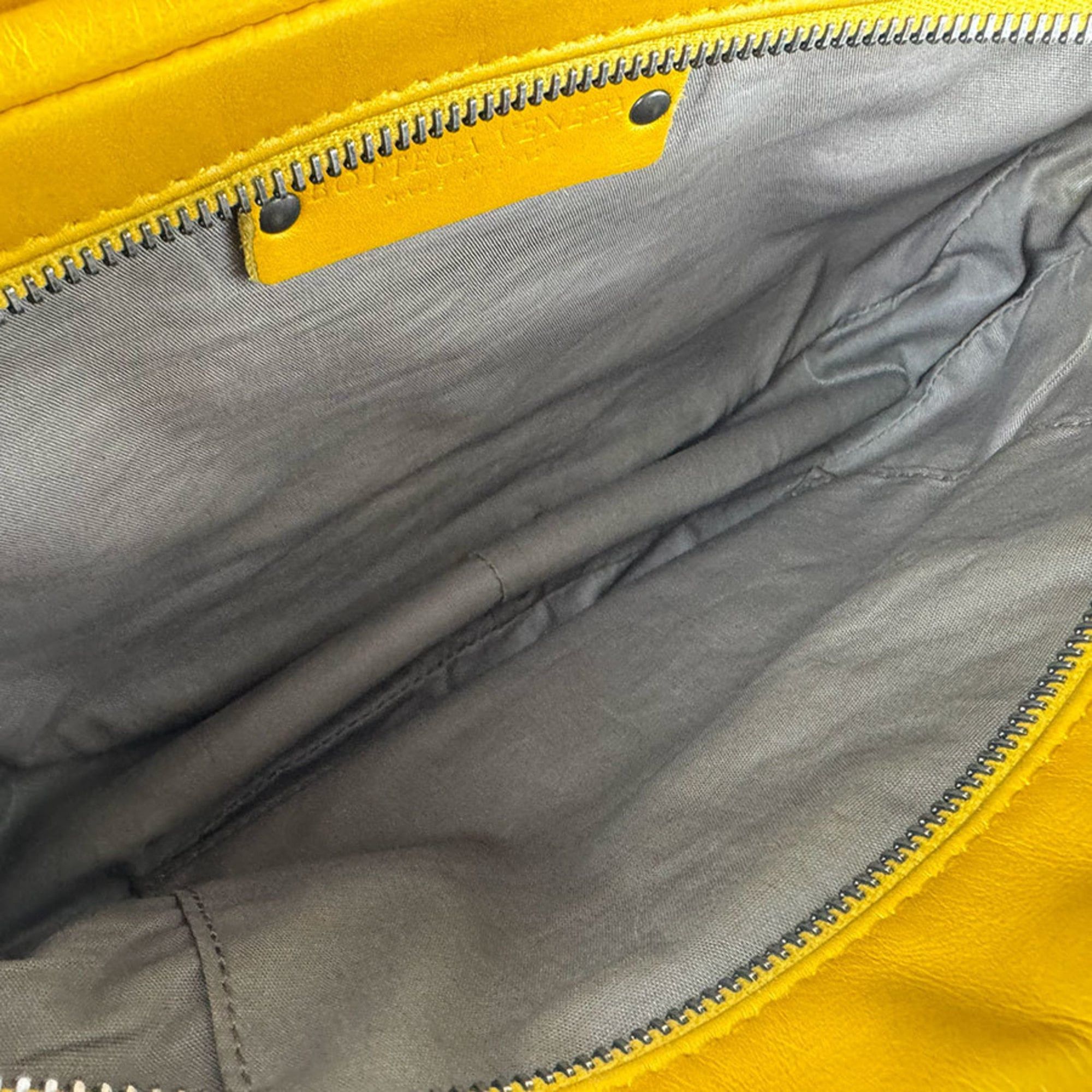 Bottega Veneta Bottega Veneta waist bag in yellow intrecciato leather for men and women. Free shipping. Z8842 Size ONE SIZE - 5 Thumbnail