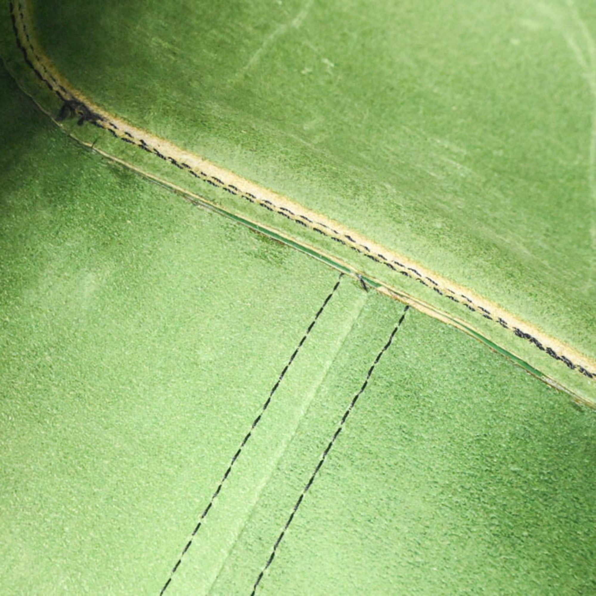 LOUIS VUITTON Epi Keepall 45 Boston Bag in Borneo Green Leather for Men and Women, M42974