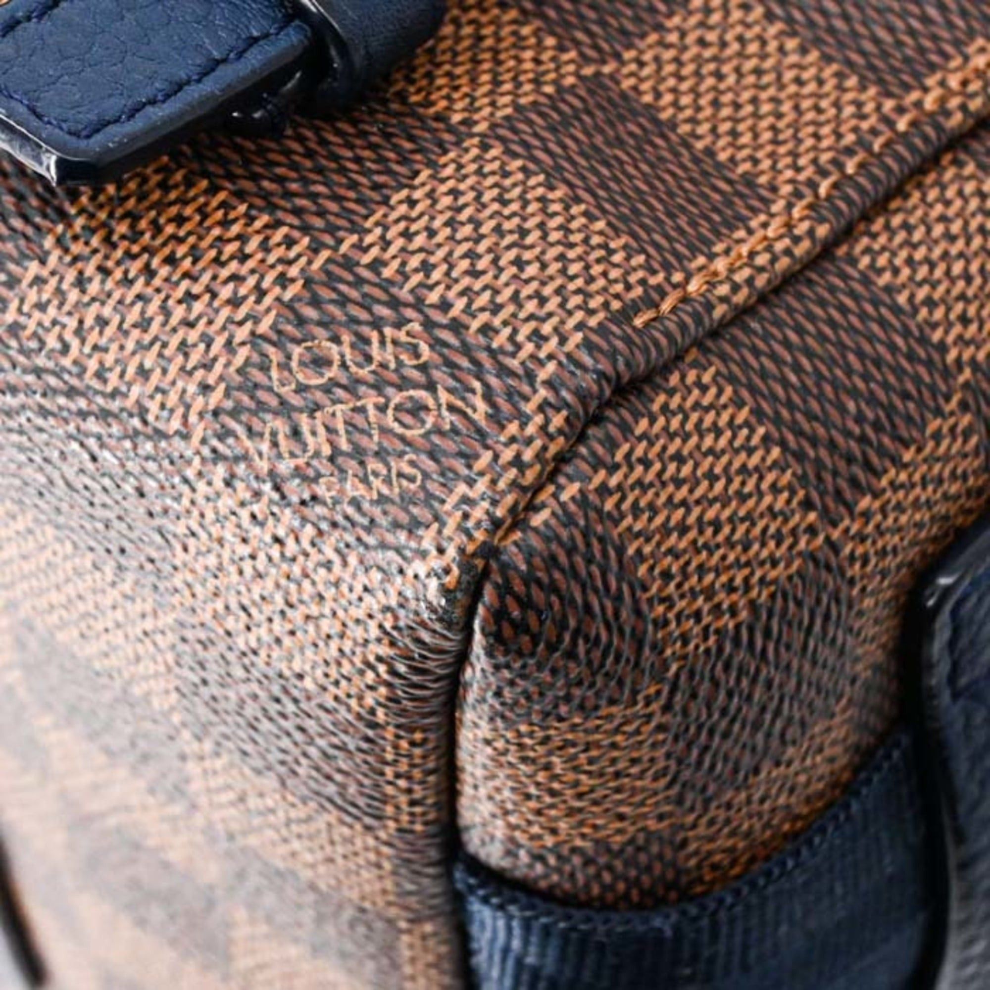 Louis Vuitton LOUIS VUITTON Damier Sprinter GM Shoulder Bag Navy Brown N41256 Size ONE SIZE - 8 Thumbnail