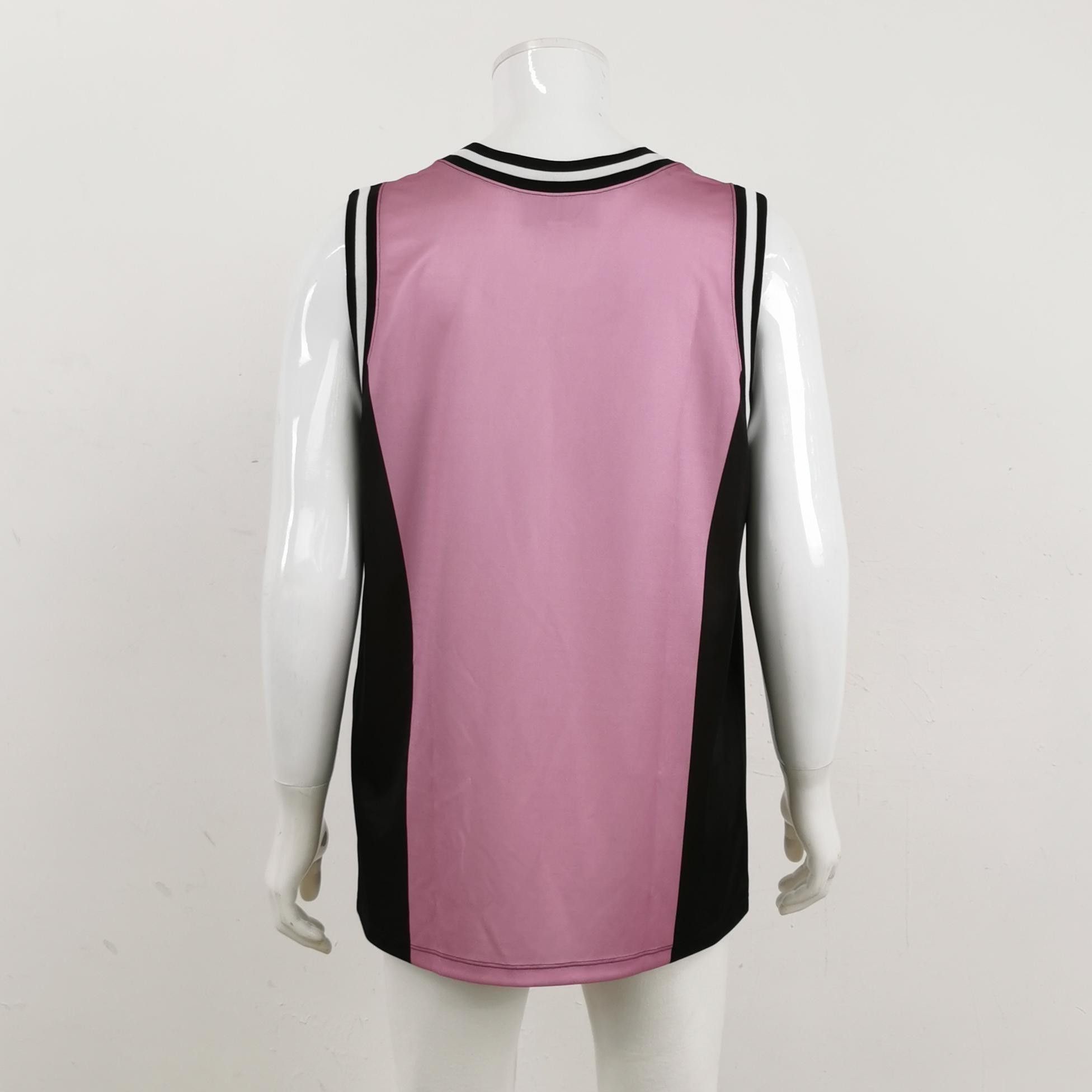 Gucci Gucci Colorblock Logo Print Vest M Size US M / EU 48-50 / 2 - 4 Thumbnail