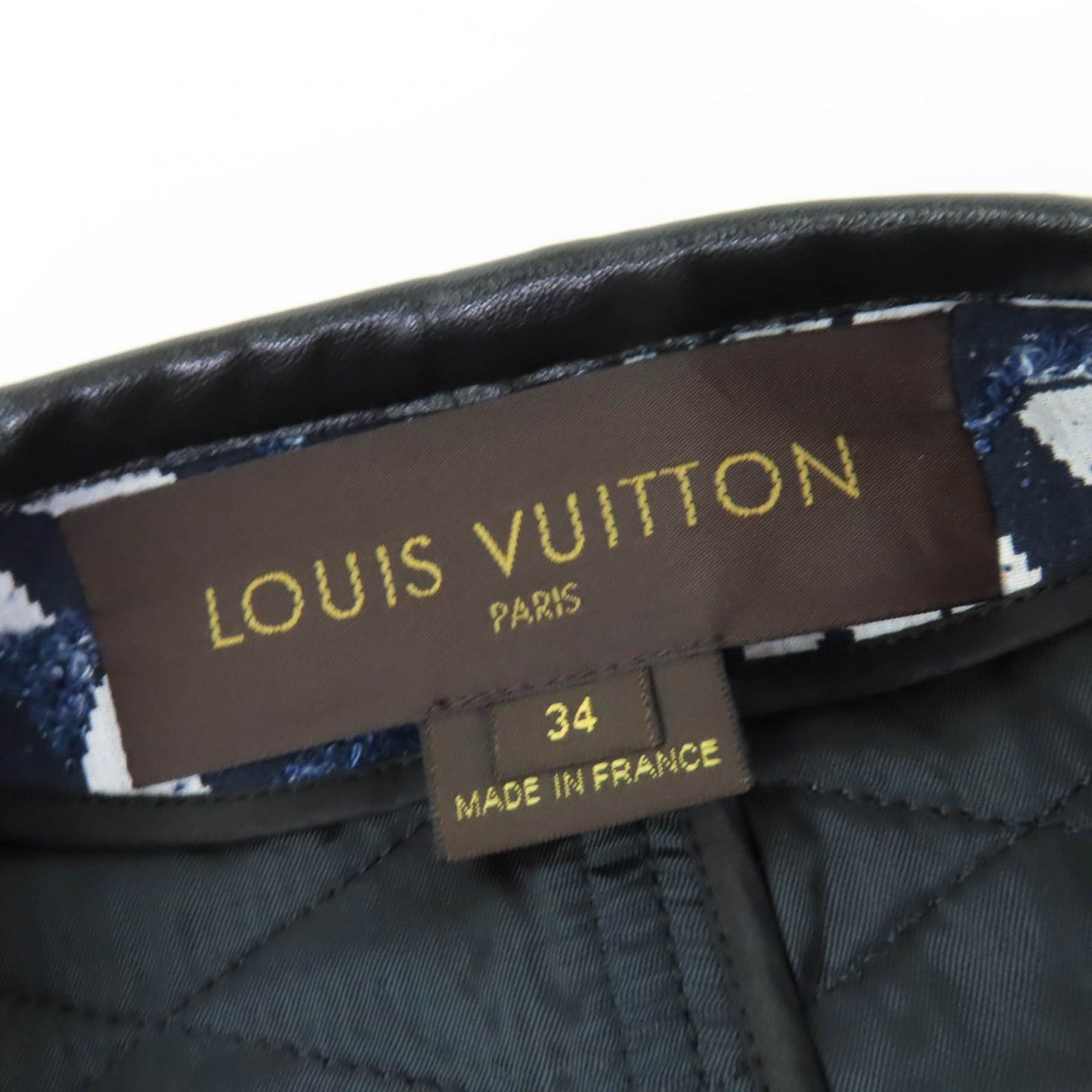 Louis Vuitton Louis Vuitton Louis Vuitton Monogram Leather Piping Coat Textile Outerwear DUTY FREE for USA Size ONE SIZE - 7 Thumbnail