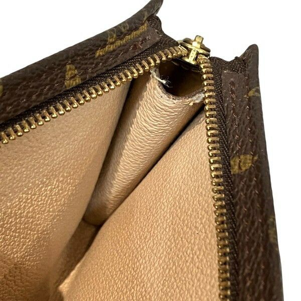Louis Vuitton Louis Vuitton Louis Vuitton Bucket Monogram Pouch Textile Other DUTY FREE for USA Size ONE SIZE - 9 Thumbnail