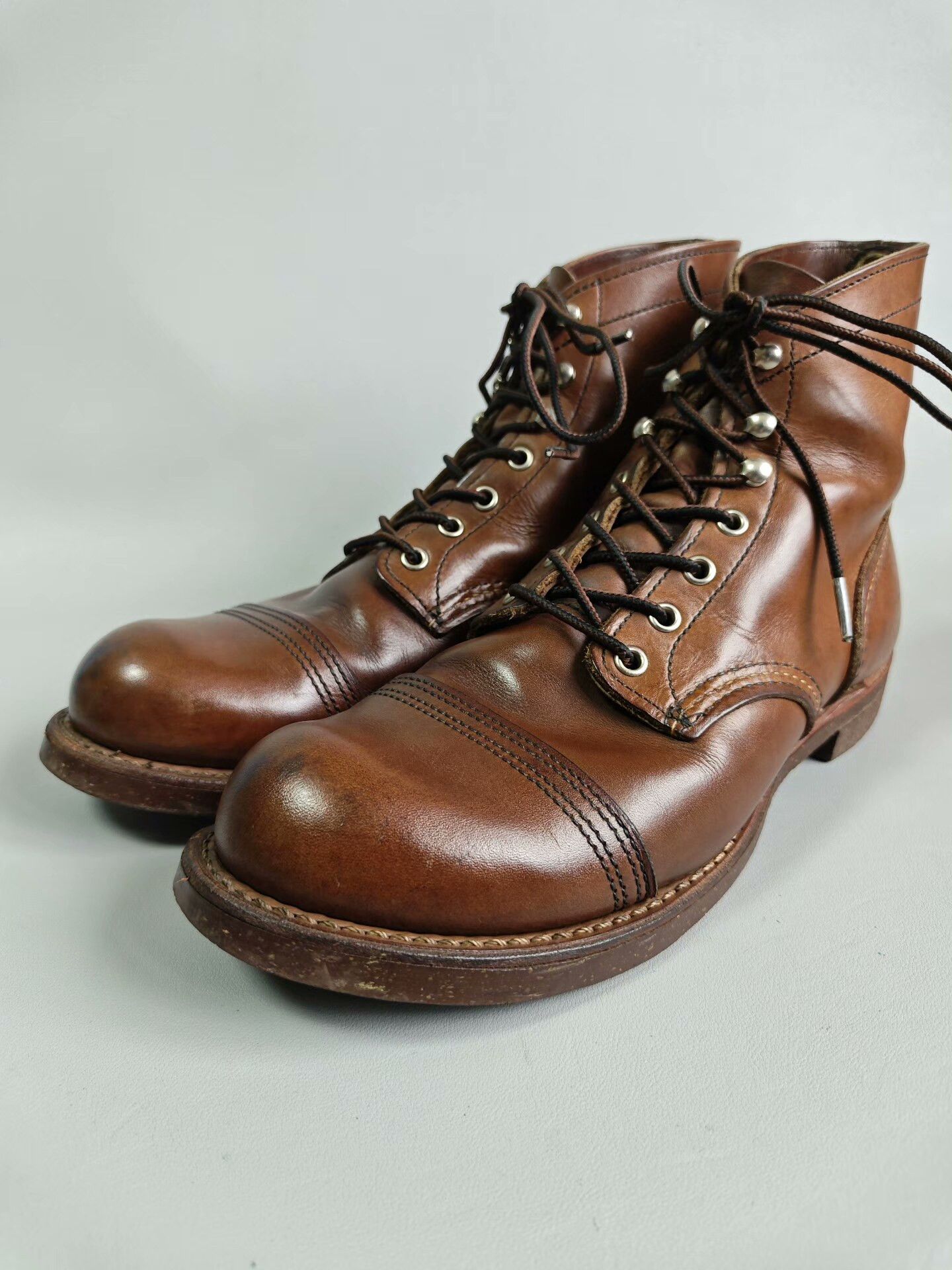 Red Wing Red Wing 8111 Work Boots Size US 9.5 / EU 42-43 - 3 Thumbnail