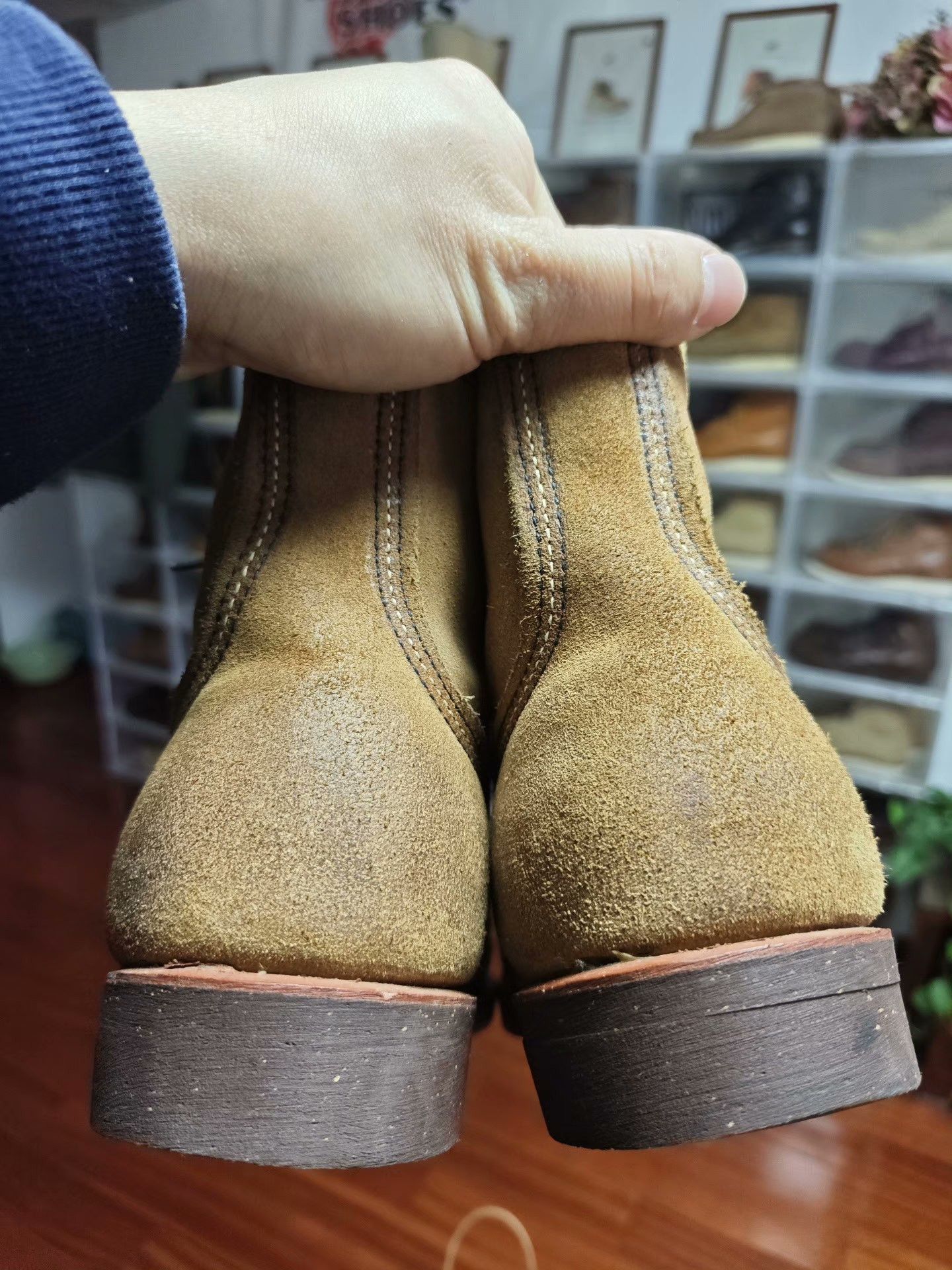 Red Wing Red Wing 8113 Caramel Suede Boot Size US 8.5 / EU 41-42 - 7 Thumbnail