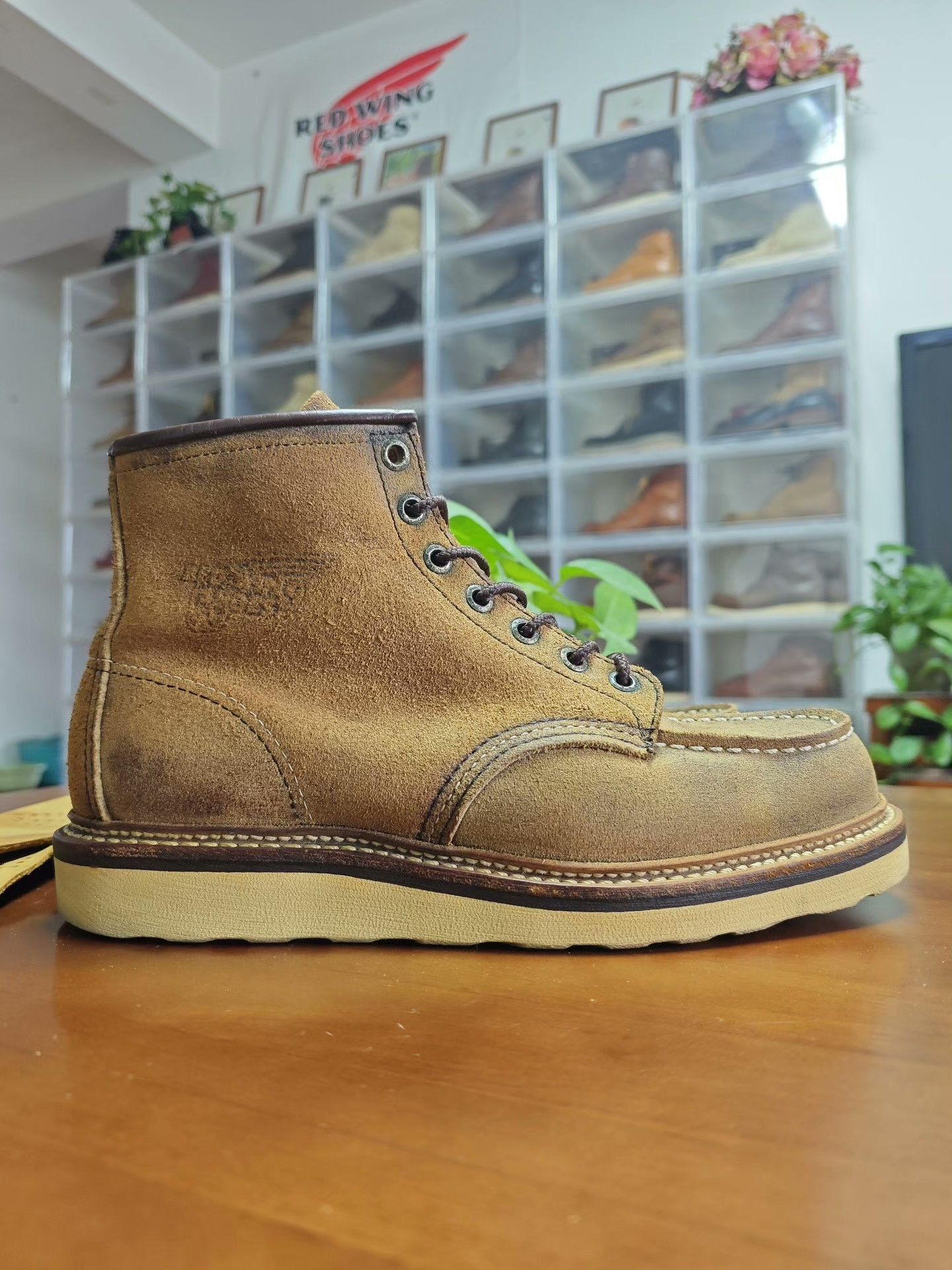 Red Wing Red Wing 1907 Suede Work Boot Size US 7.5 / EU 40-41 - 5 Thumbnail