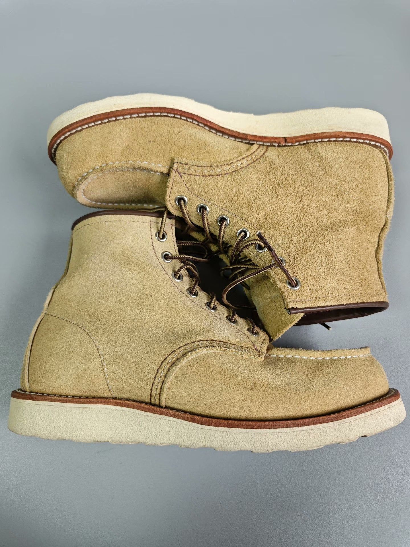 Red Wing Red Wing 8833 Size US 7.5 / EU 40-41 - 2 Thumbnail