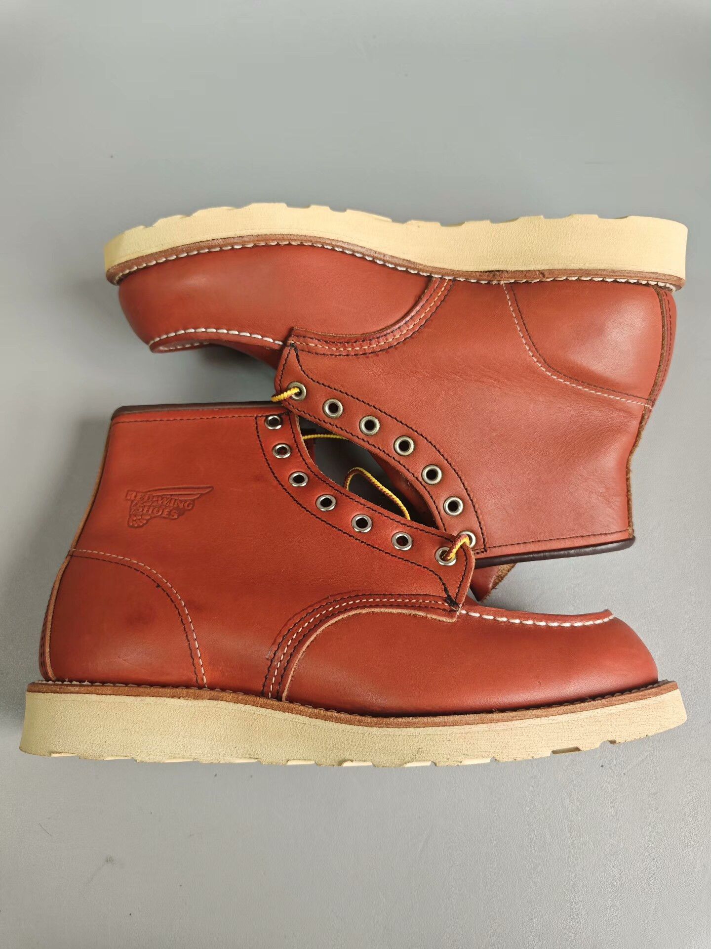Red Wing Redwing 8131 New Old Version Size US 8.5 / EU 41-42 - 4 Thumbnail