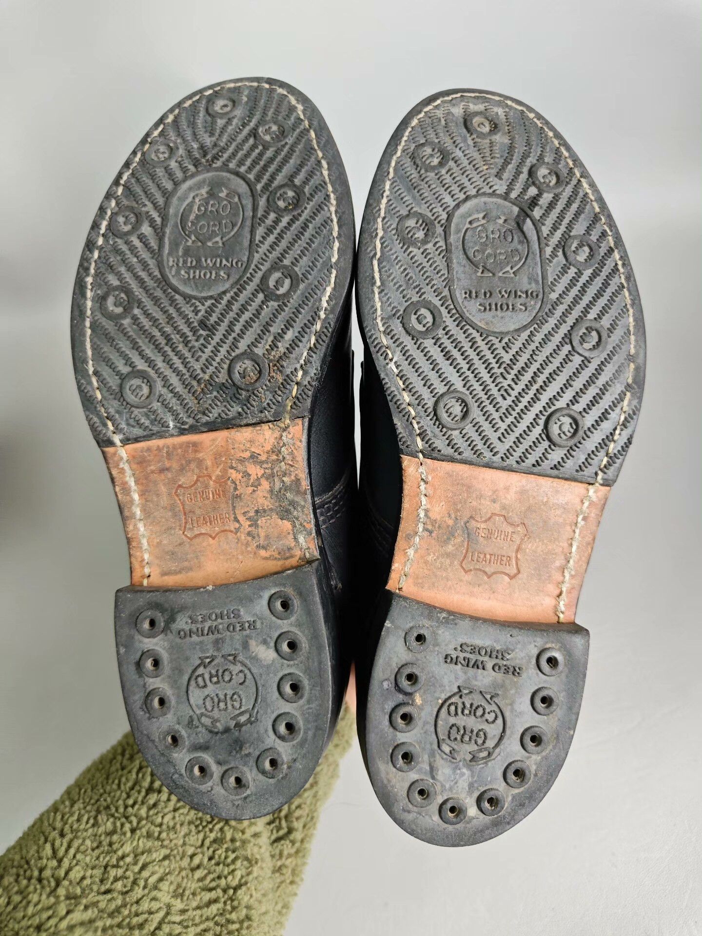 Red Wing Red Wing 9090 Size US 7 / EU 40 - 7 Thumbnail